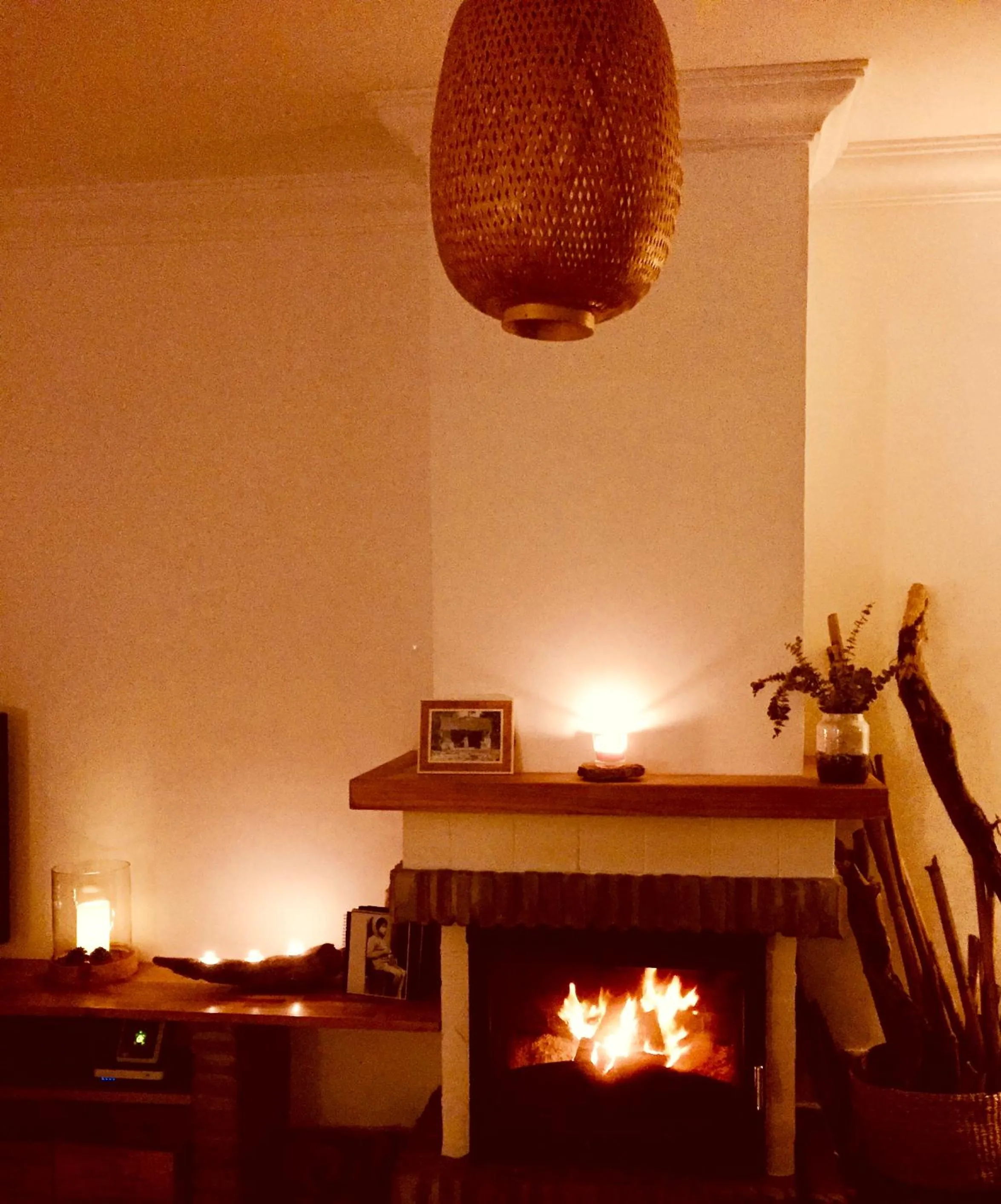 Communal lounge/ TV room in B&B Villa Pinos Málaga