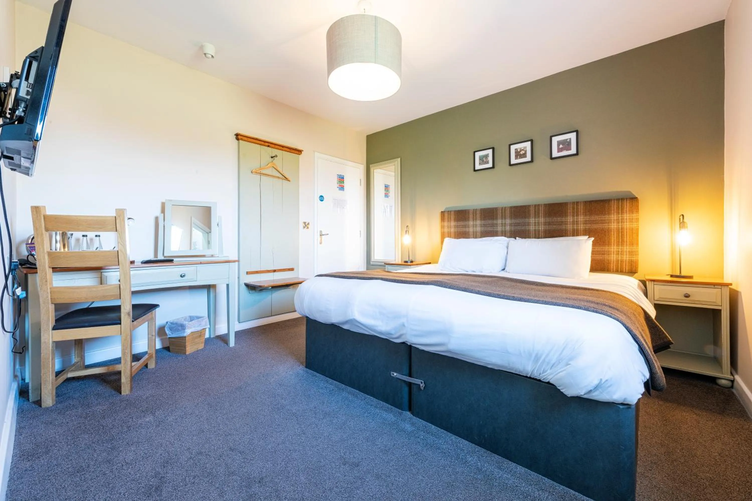 Bed in Staunton Arms