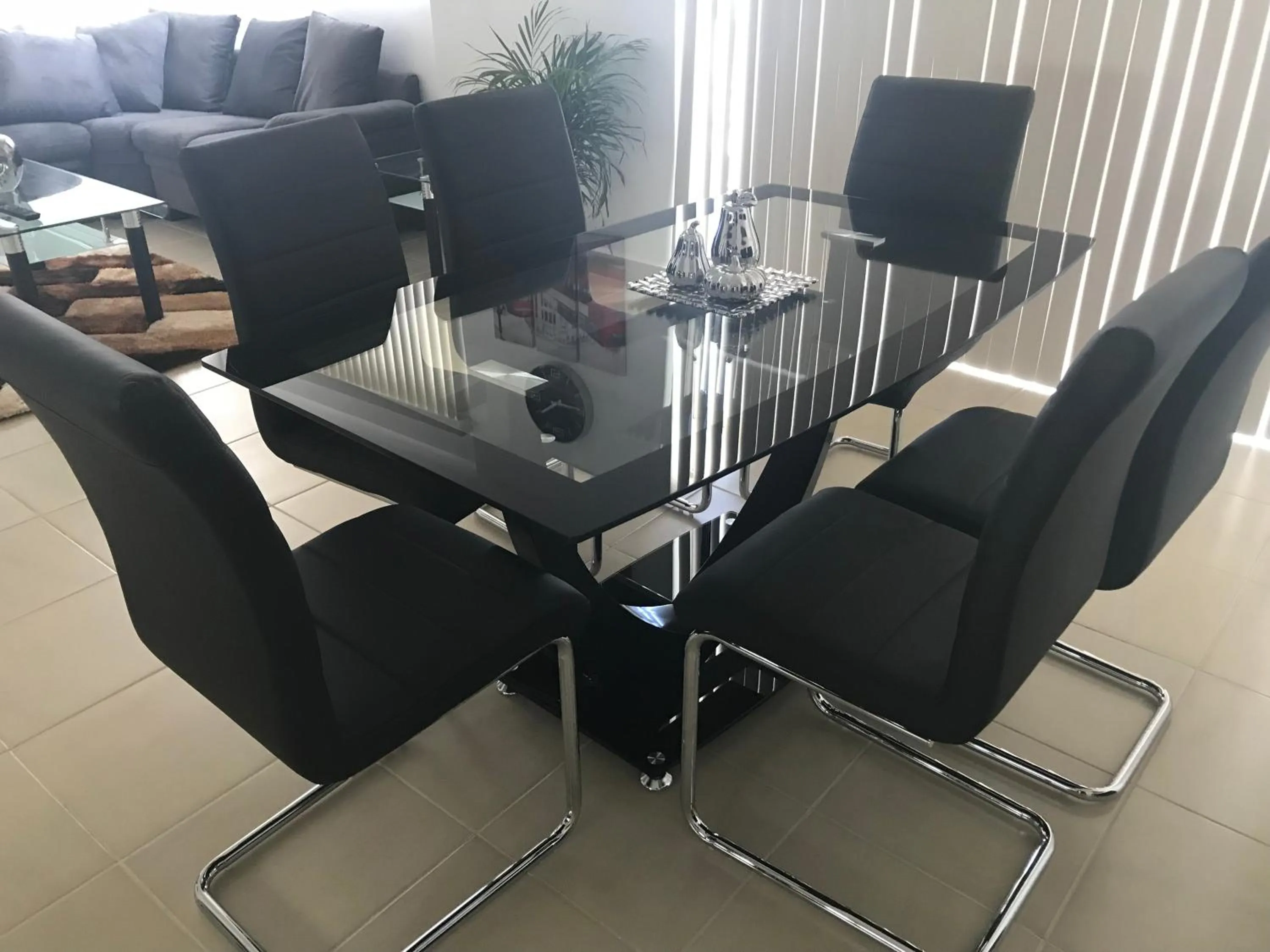 Dining area in Beach Haus-Punta Estrella