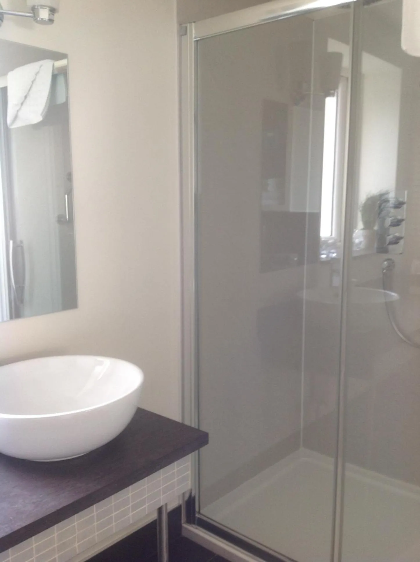 Bathroom in Quinlan & Cooke Boutique Townhouse and QCs Seafood Restaurant