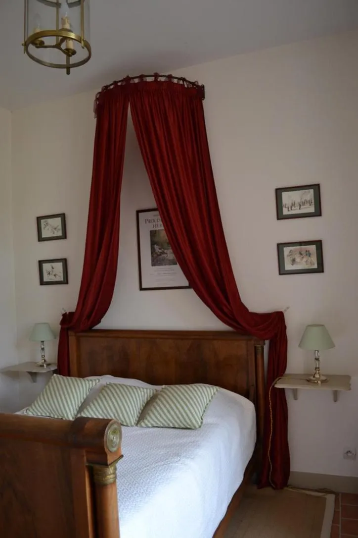 Bedroom, Bed in Chateau d' Emalleville