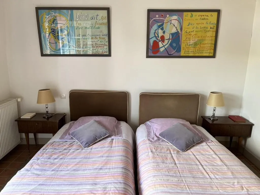 Bedroom, Bed in Chateau d' Emalleville