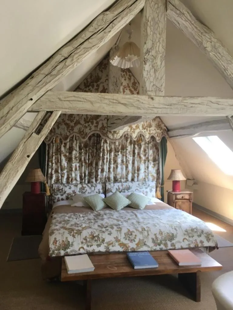 Bedroom, Bed in Chateau d' Emalleville