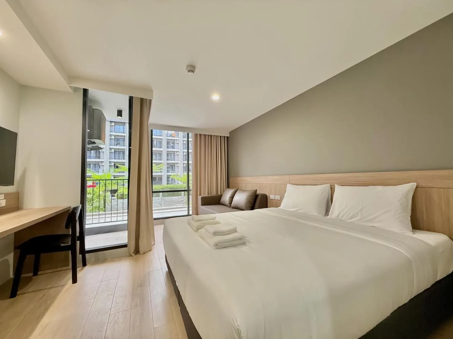 Bedroom, Bed in Rangsit Residence & Hotel
