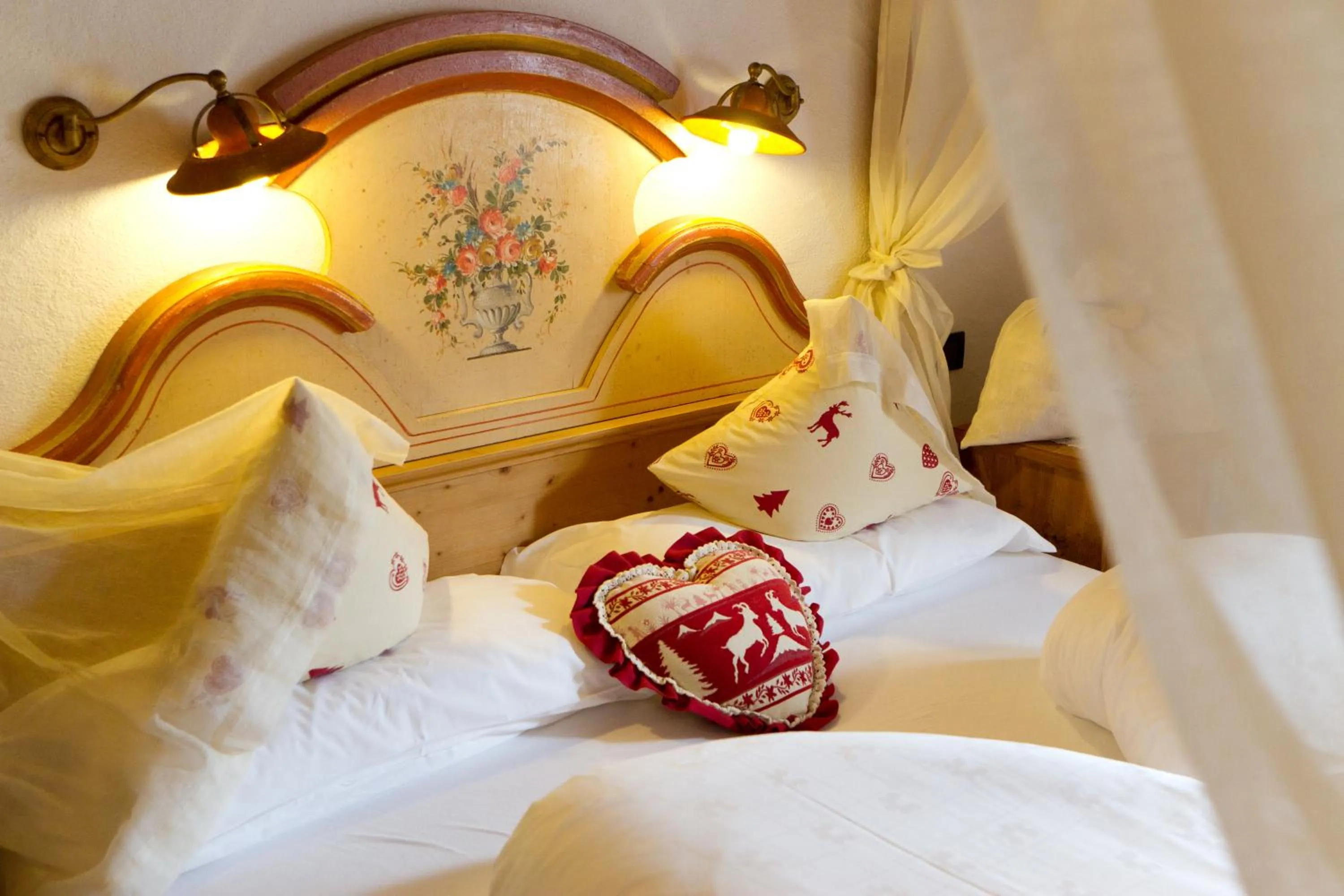 Bed in Nature Wellness Hotel Renato