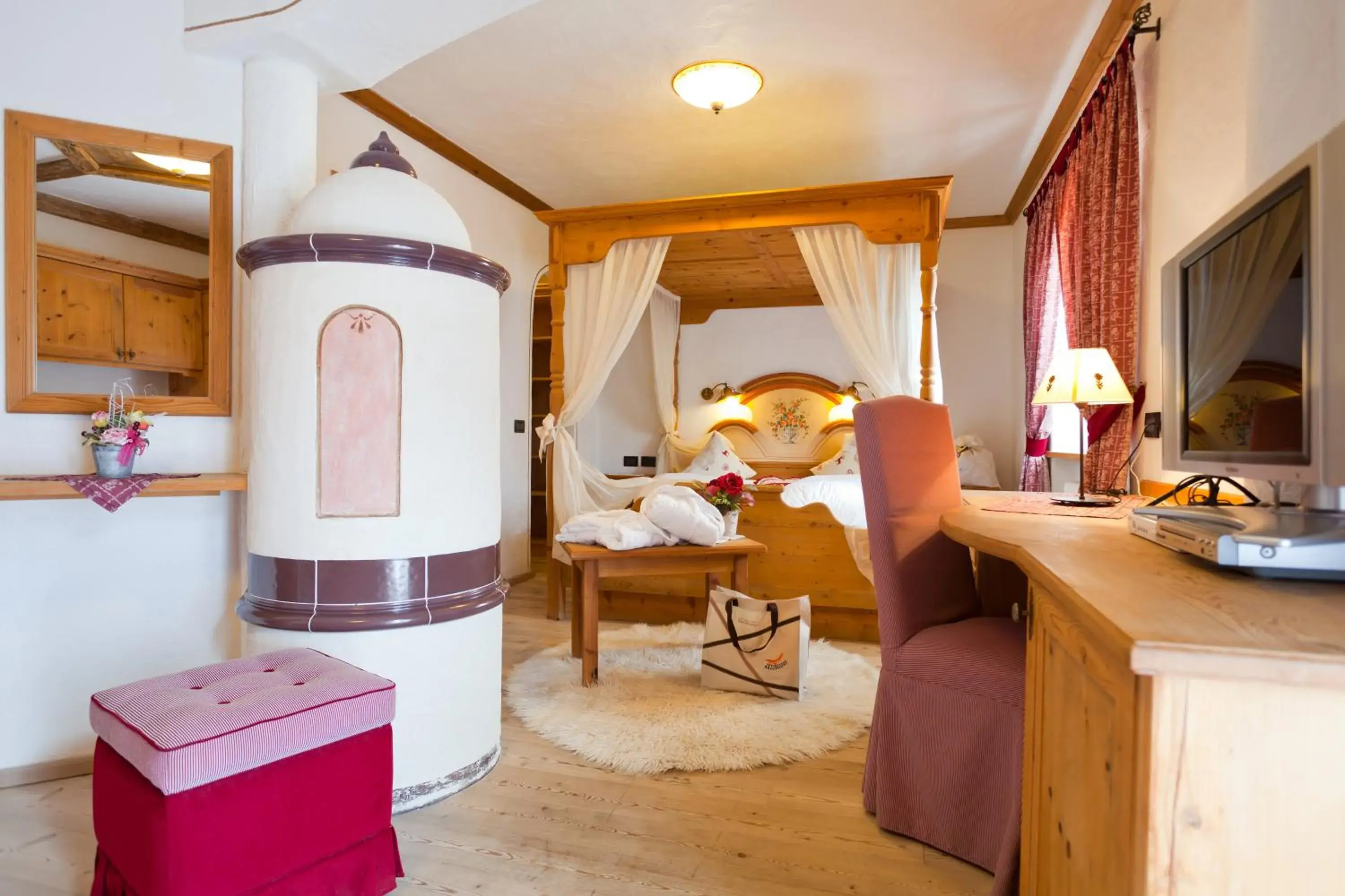 Suite with Mountain View - single occupancy in Nature Wellness Hotel Renato Suite with Mountain View - single occupancy in Nature Wellness Hotel Renato