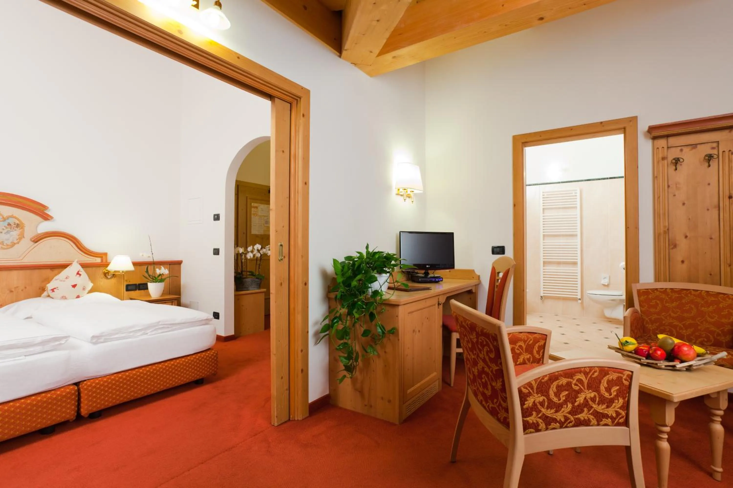 Photo of the whole room, Bed in Nature Wellness Hotel Renato