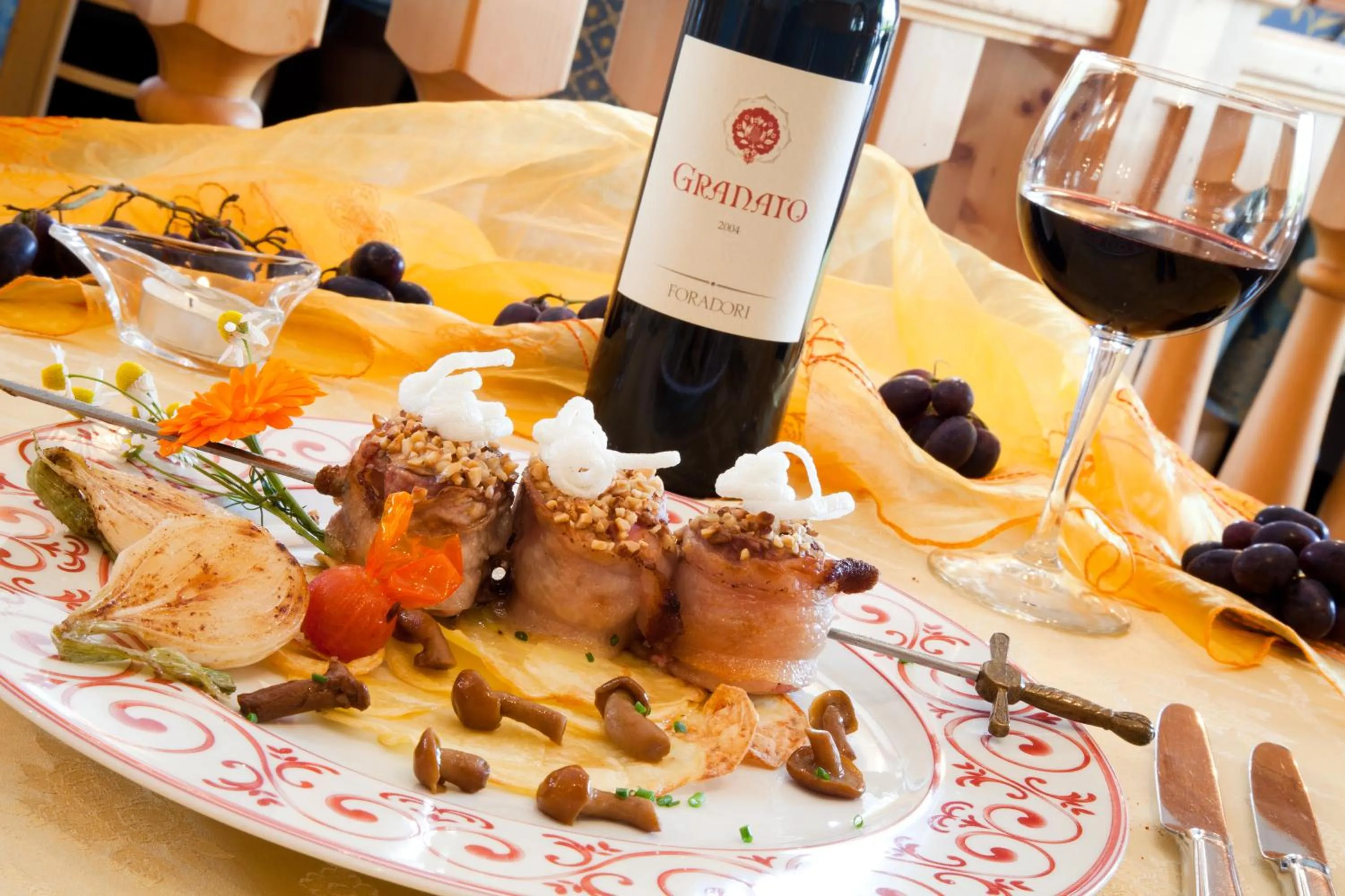 Restaurant/places to eat in Nature Wellness Hotel Renato