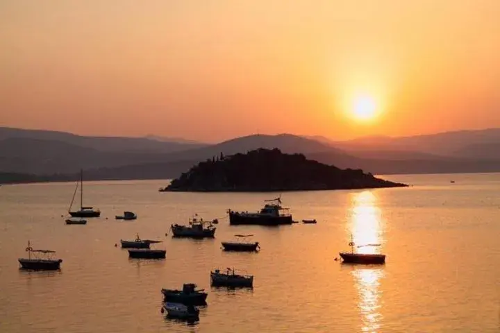 Standard Triple Room with Sea View in Barbaressa Standard Triple Room with Sea View in Barbaressa