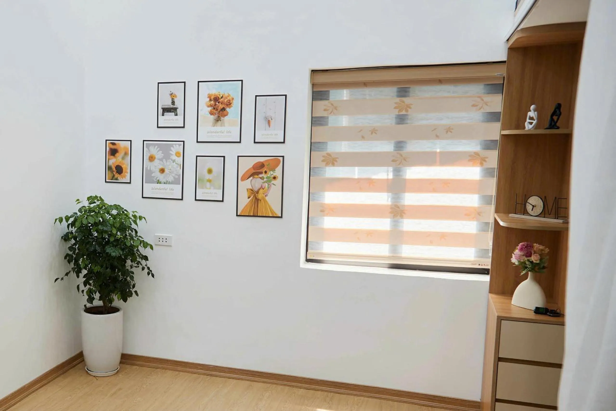 Decorative detail in Hanoi EcoStay 2 hostel