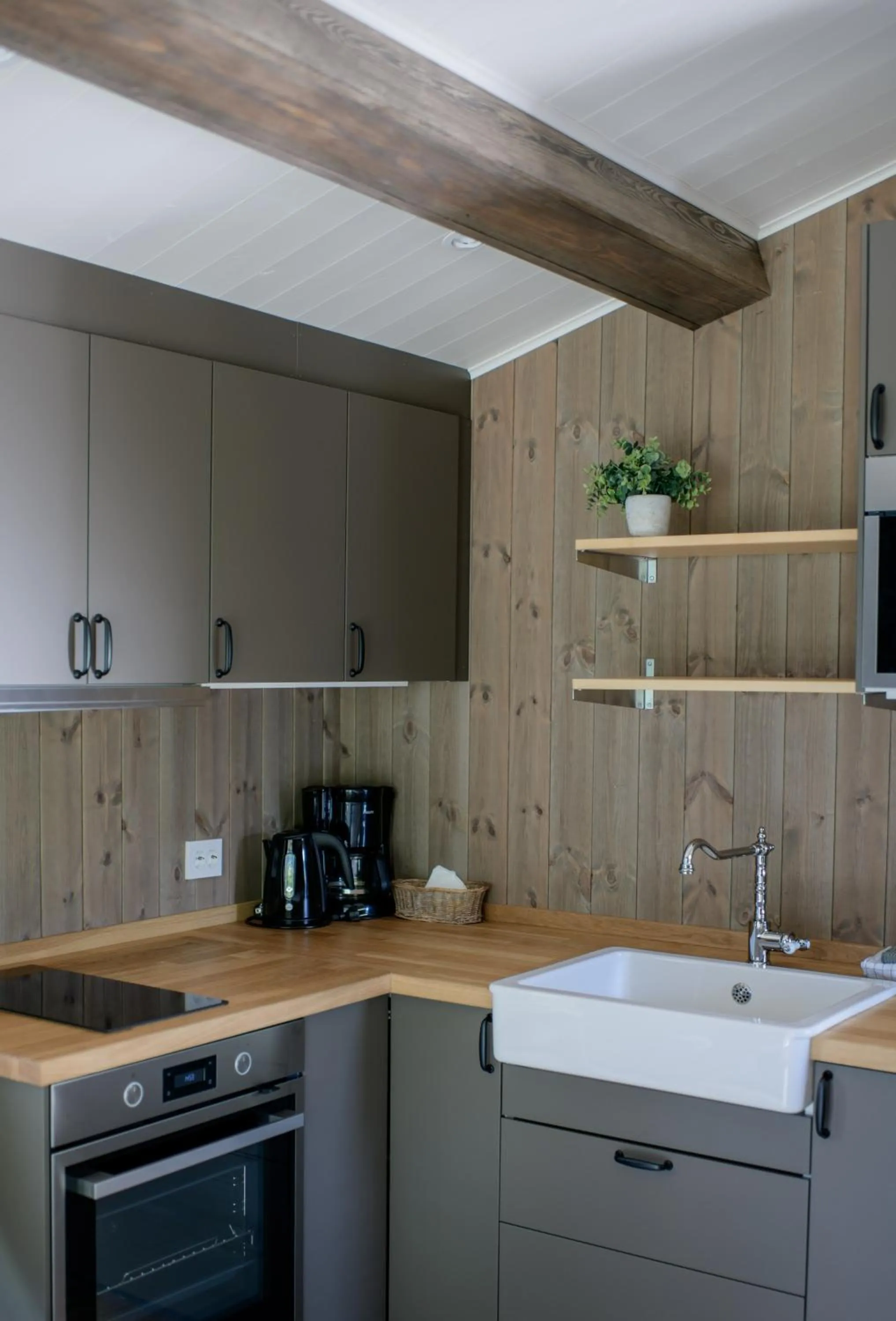Kitchen or kitchenette in Grande Hytteutleige og Camping
