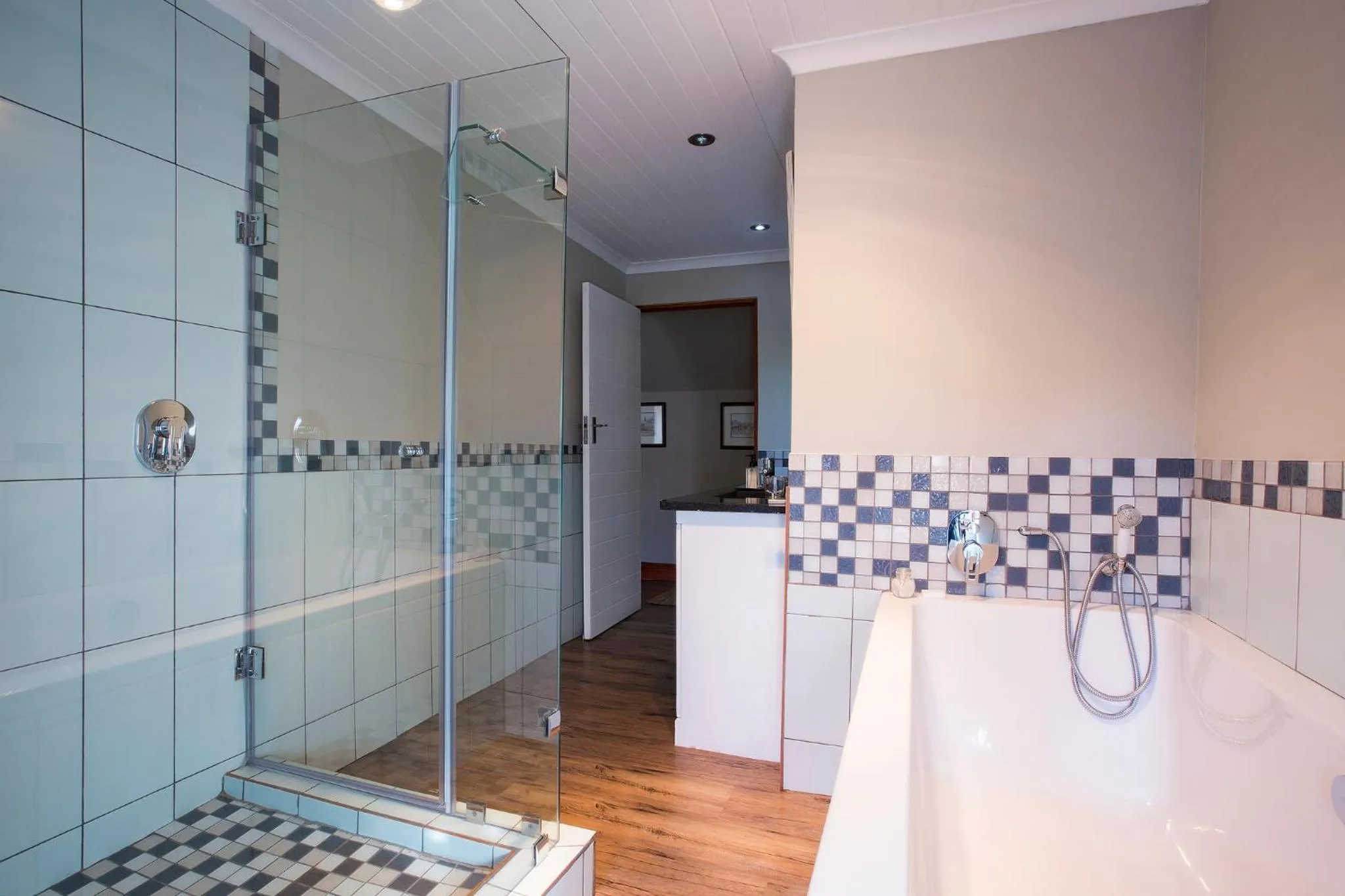 Shower in The Browns' Luxury Suites & Cottage