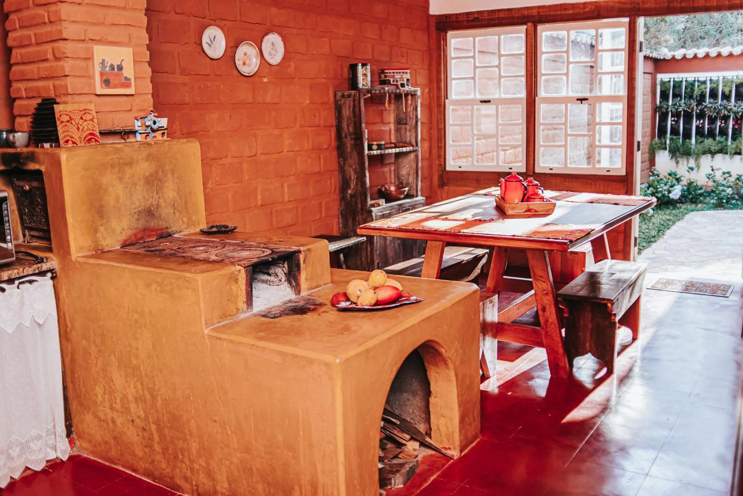 kitchen in Pousada d'Oleo de Guignard
