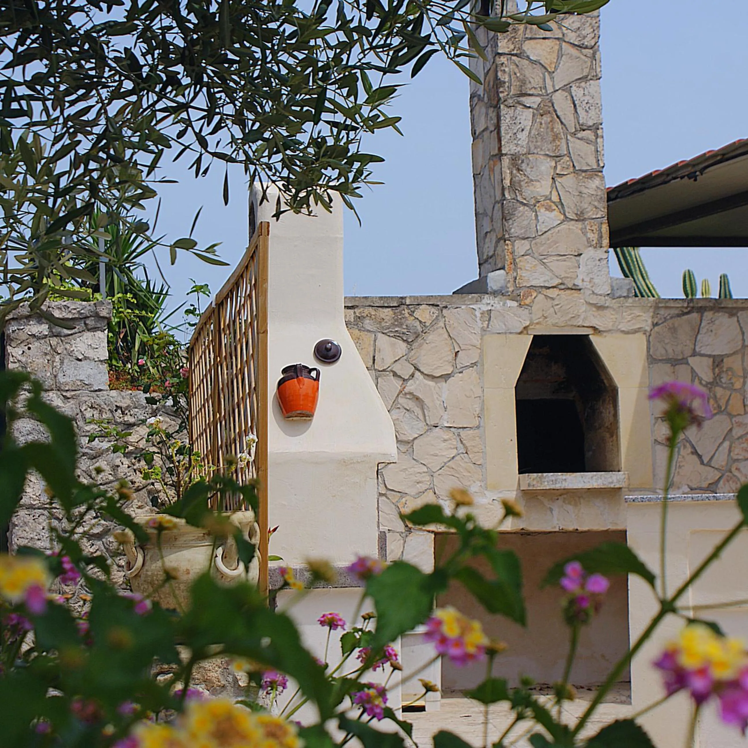 BBQ facilities in Residence Conchiglia San Giovanni