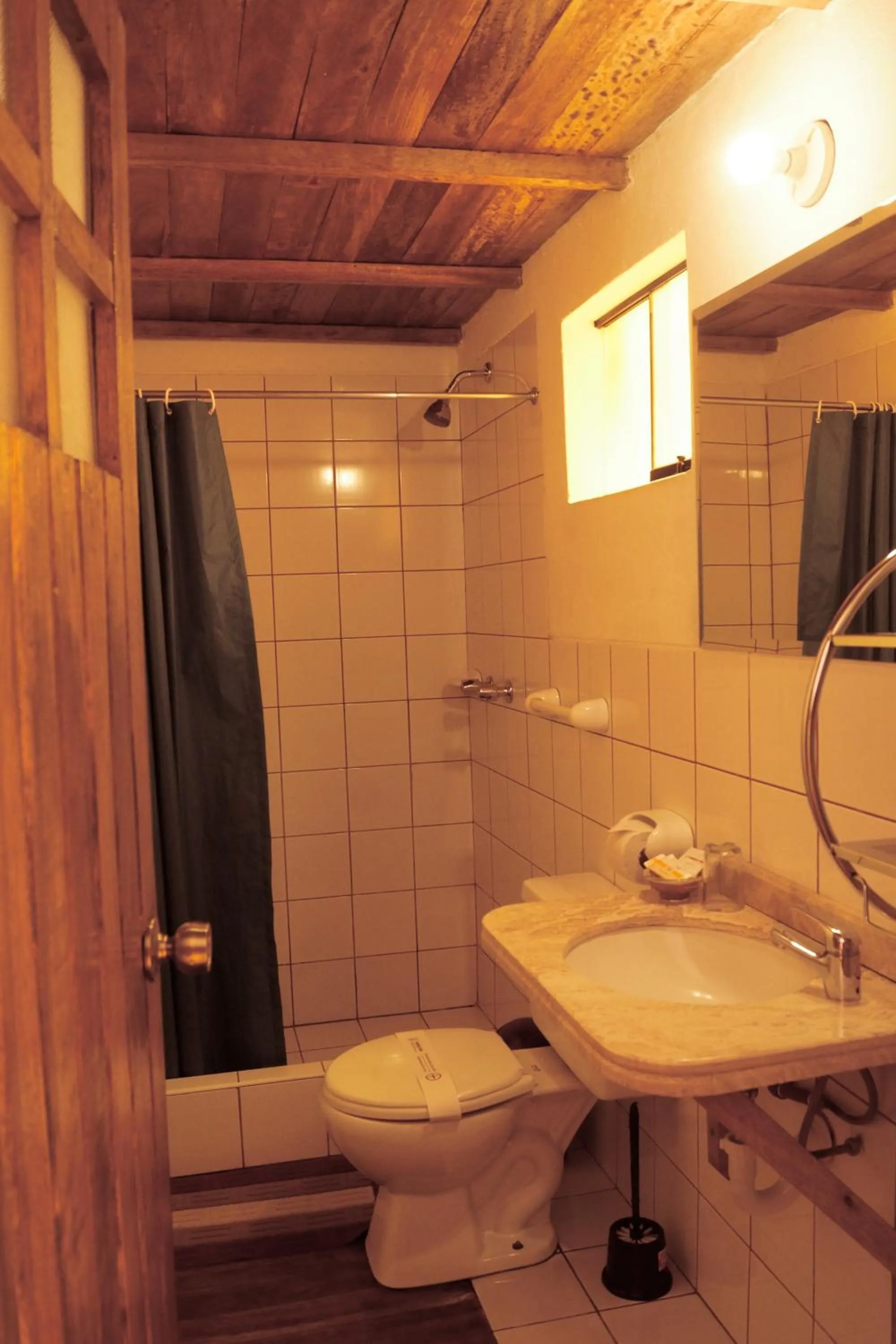 Shower in Tradicion Colca