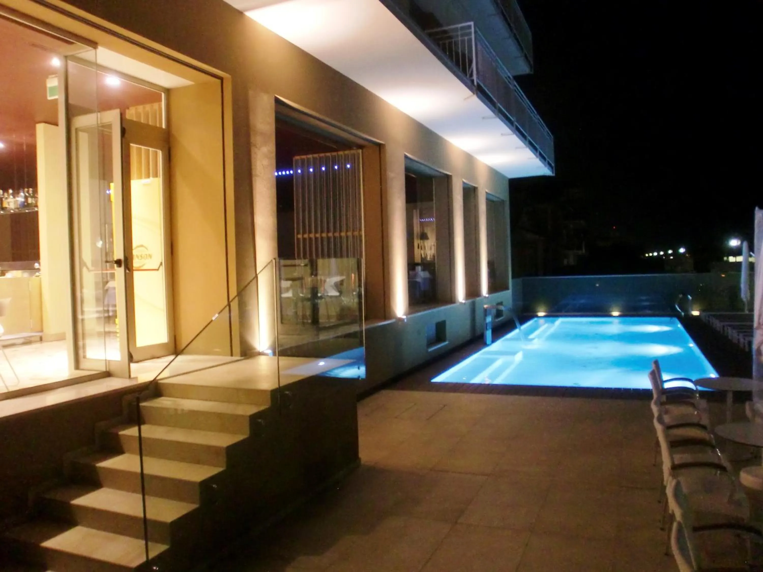 Night in Hotel Ancora