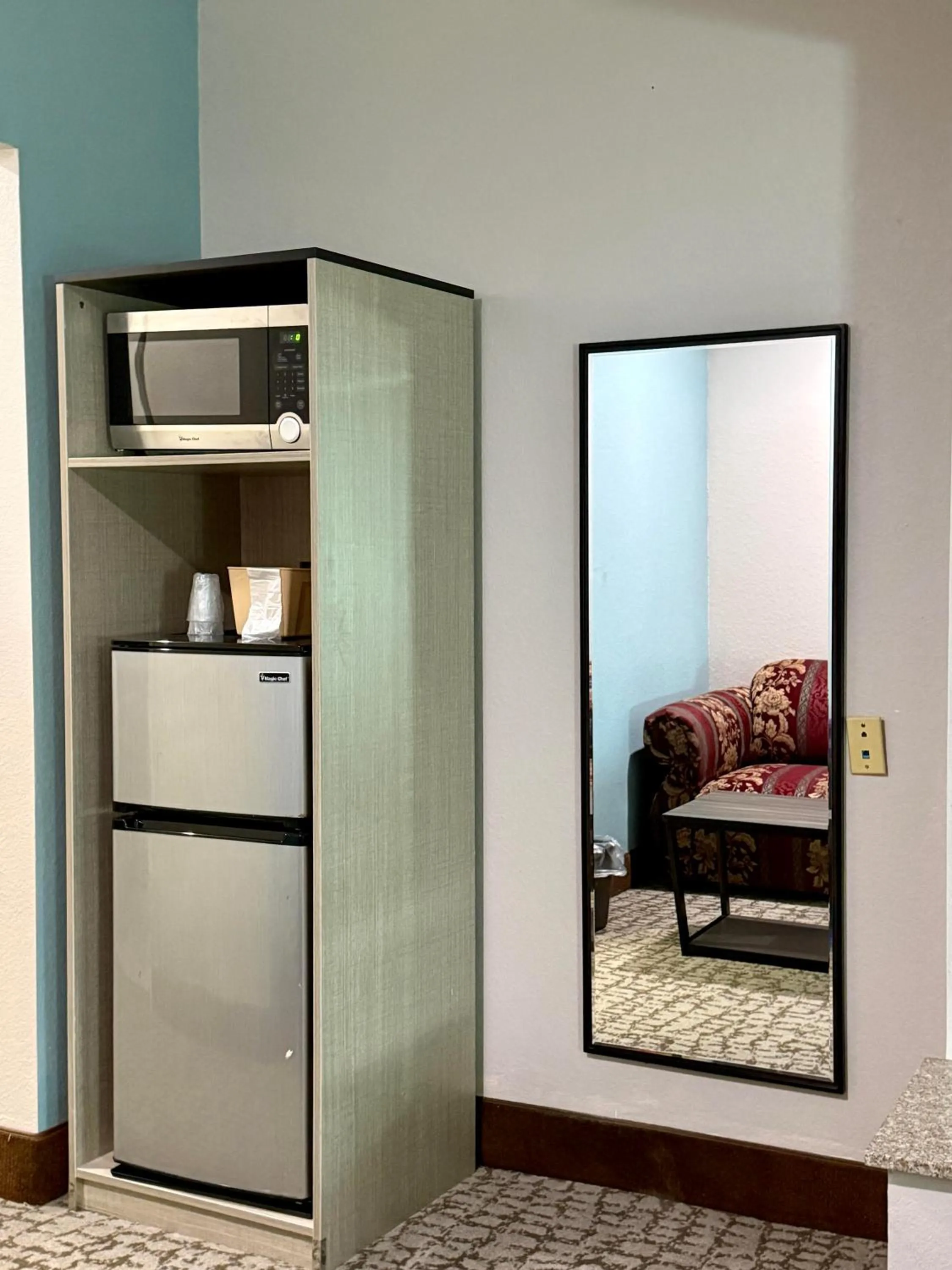 Photo of the whole room in Baymont by Wyndham Texas City