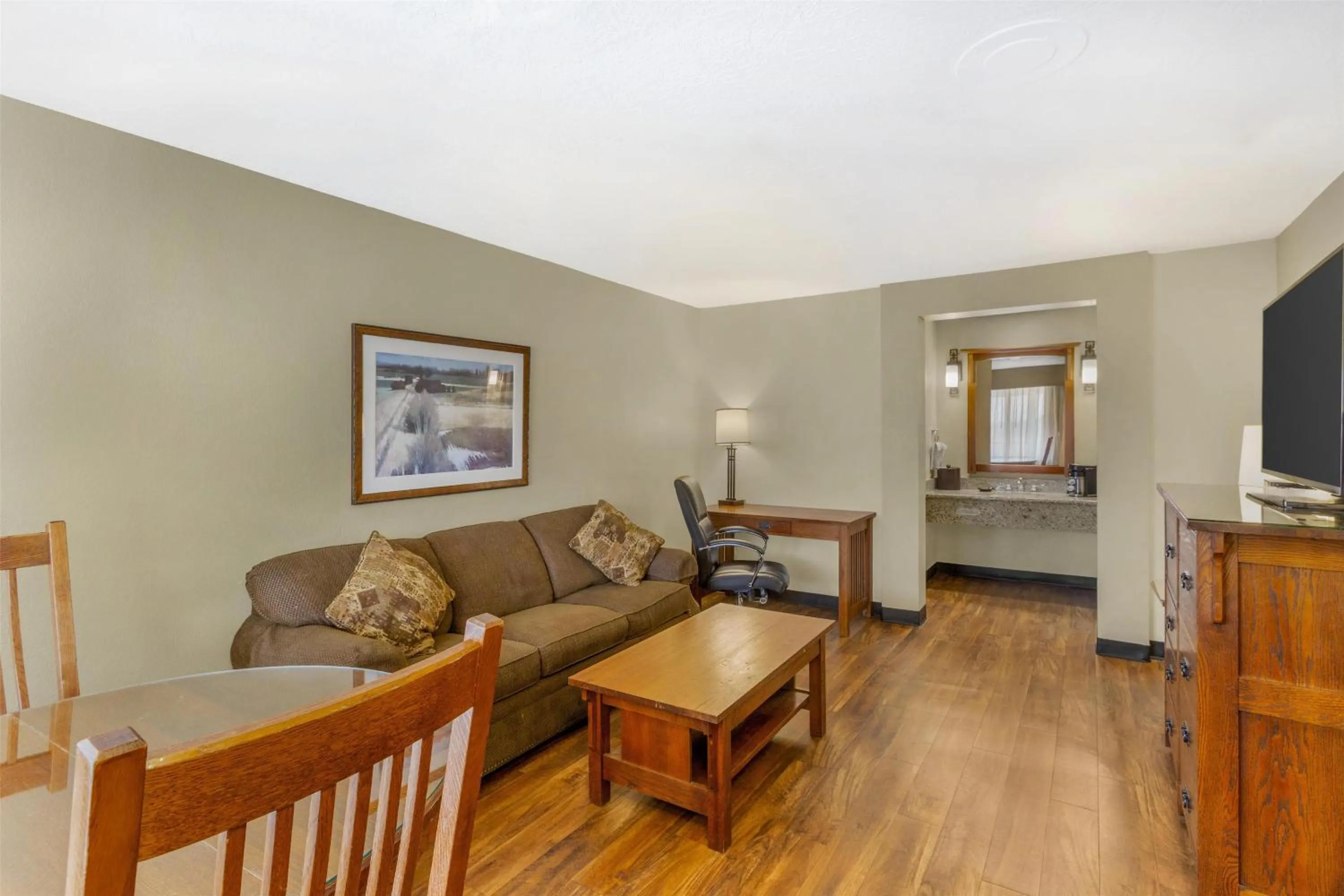 Photo of the whole room in Best Western Plus High Country Inn