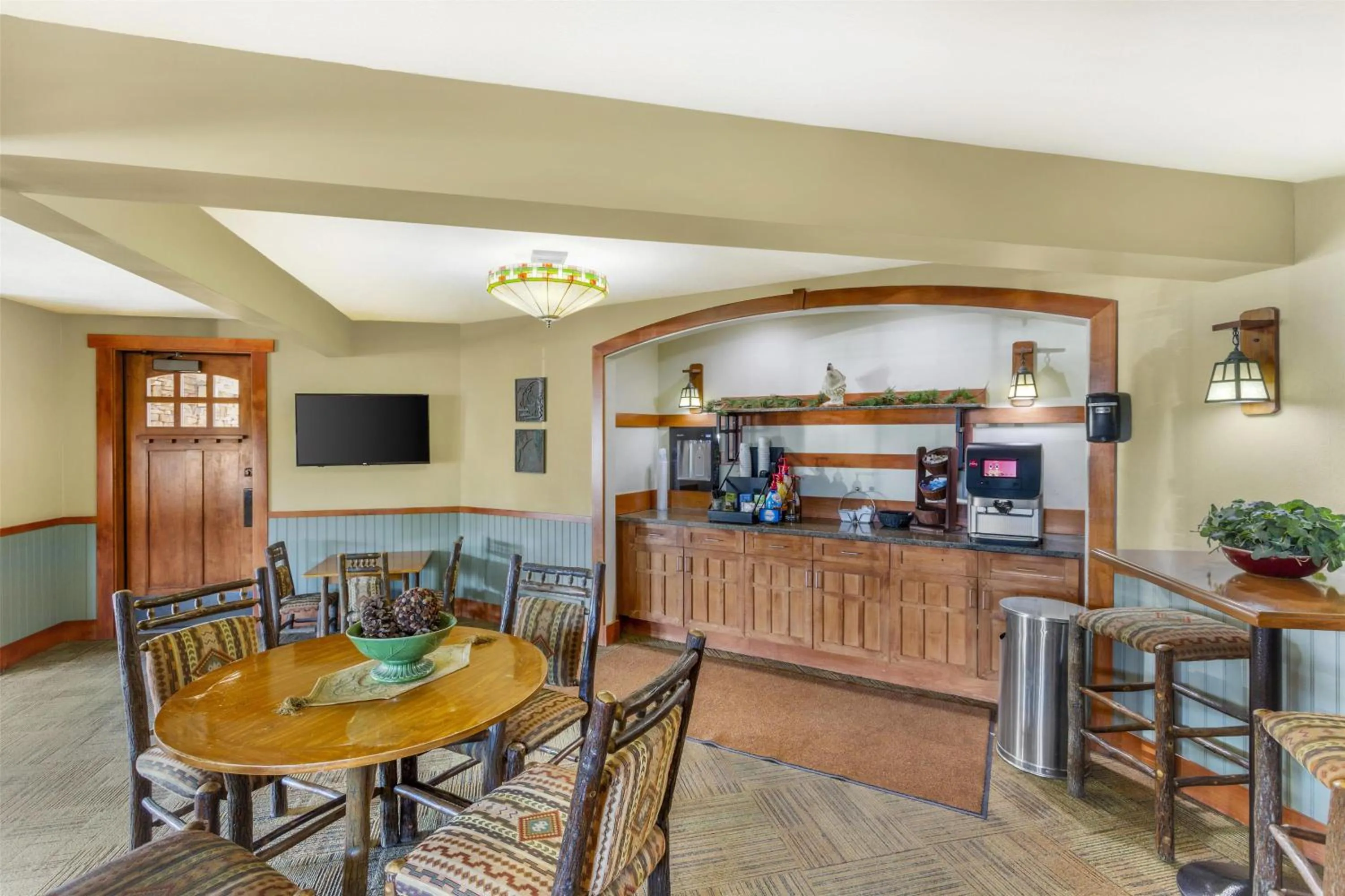 Lobby or reception in Best Western Plus High Country Inn
