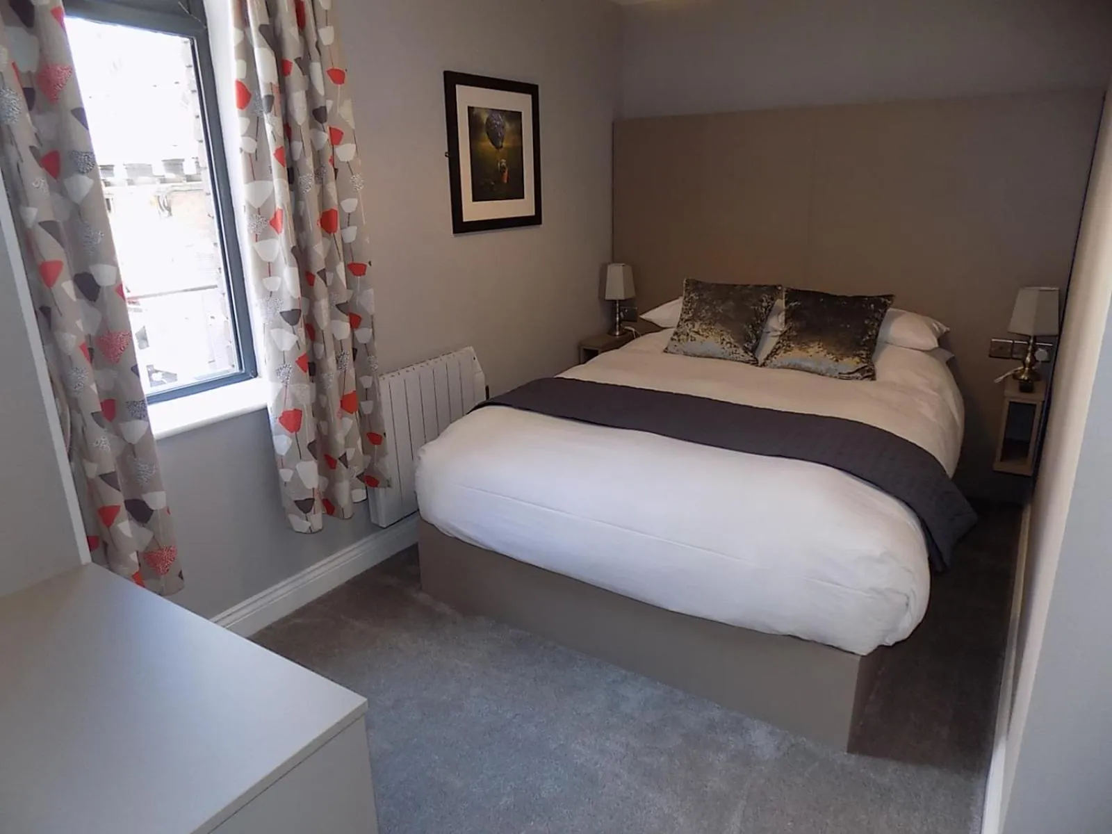 Bedroom, Bed in The Old Wool House Apartments
