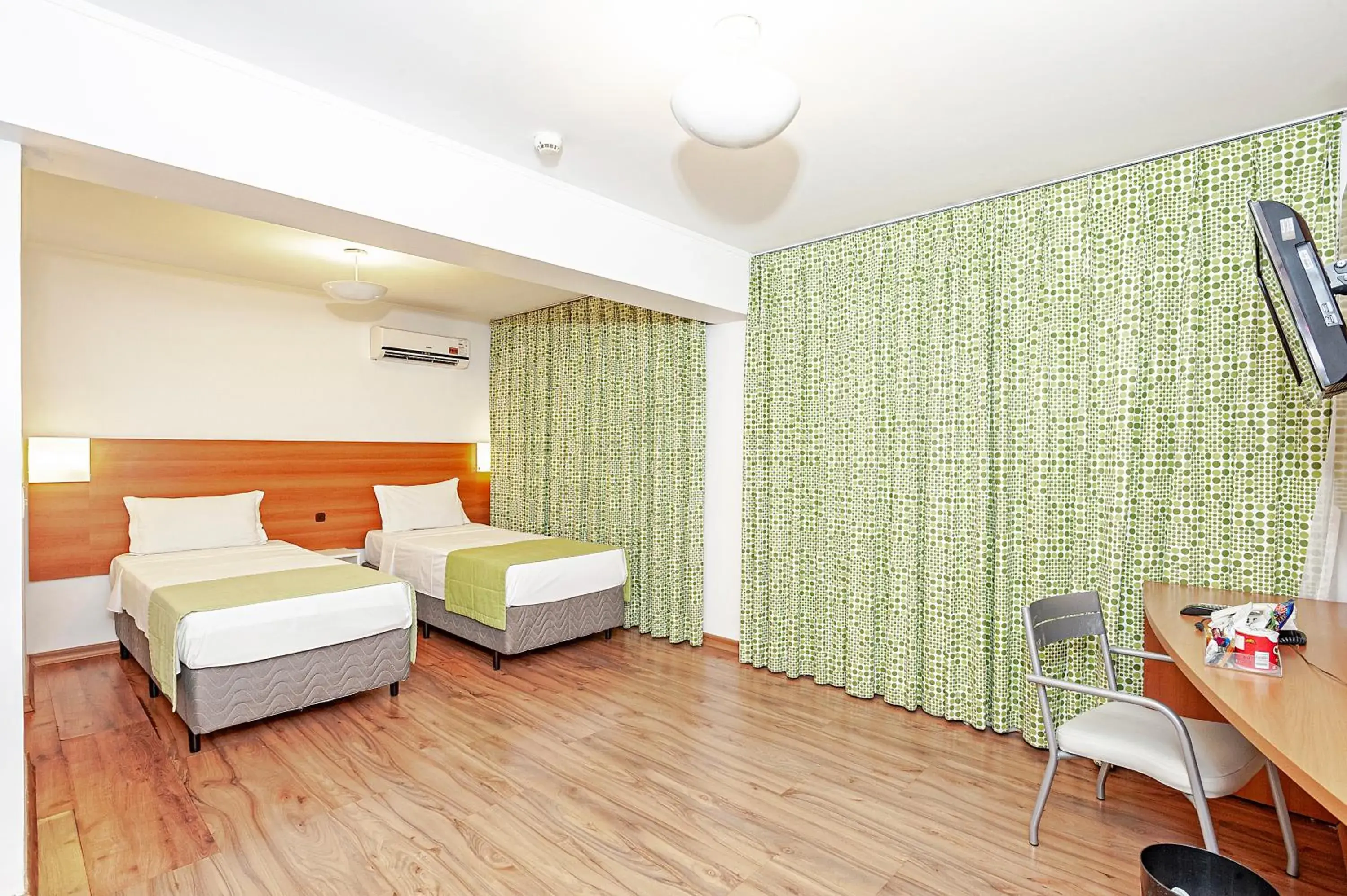 Superior Twin Room - single occupancy in Slim São Paulo Congonhas Superior Twin Room - single occupancy in Slim São Paulo Congonhas