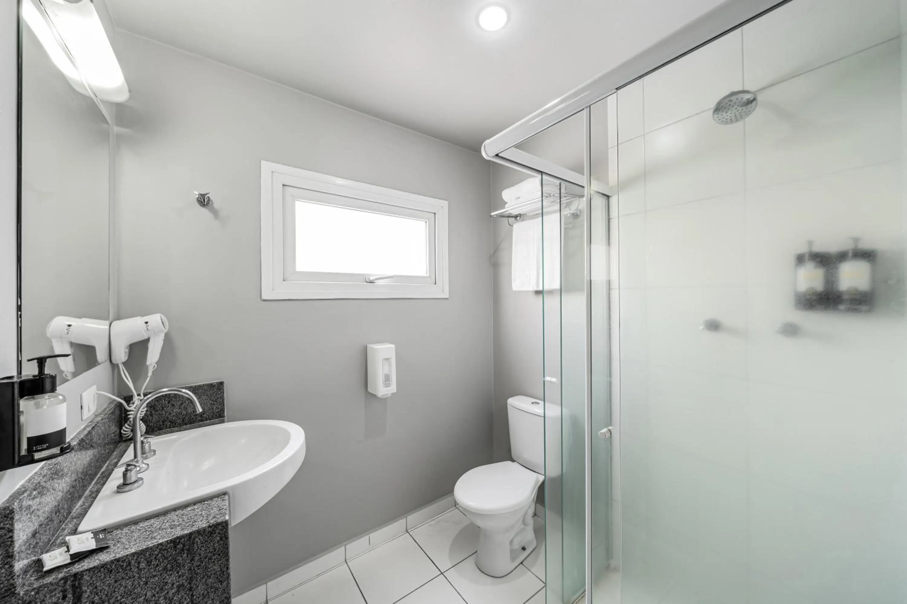 Bathroom in Slim Hotel São Paulo Congonhas