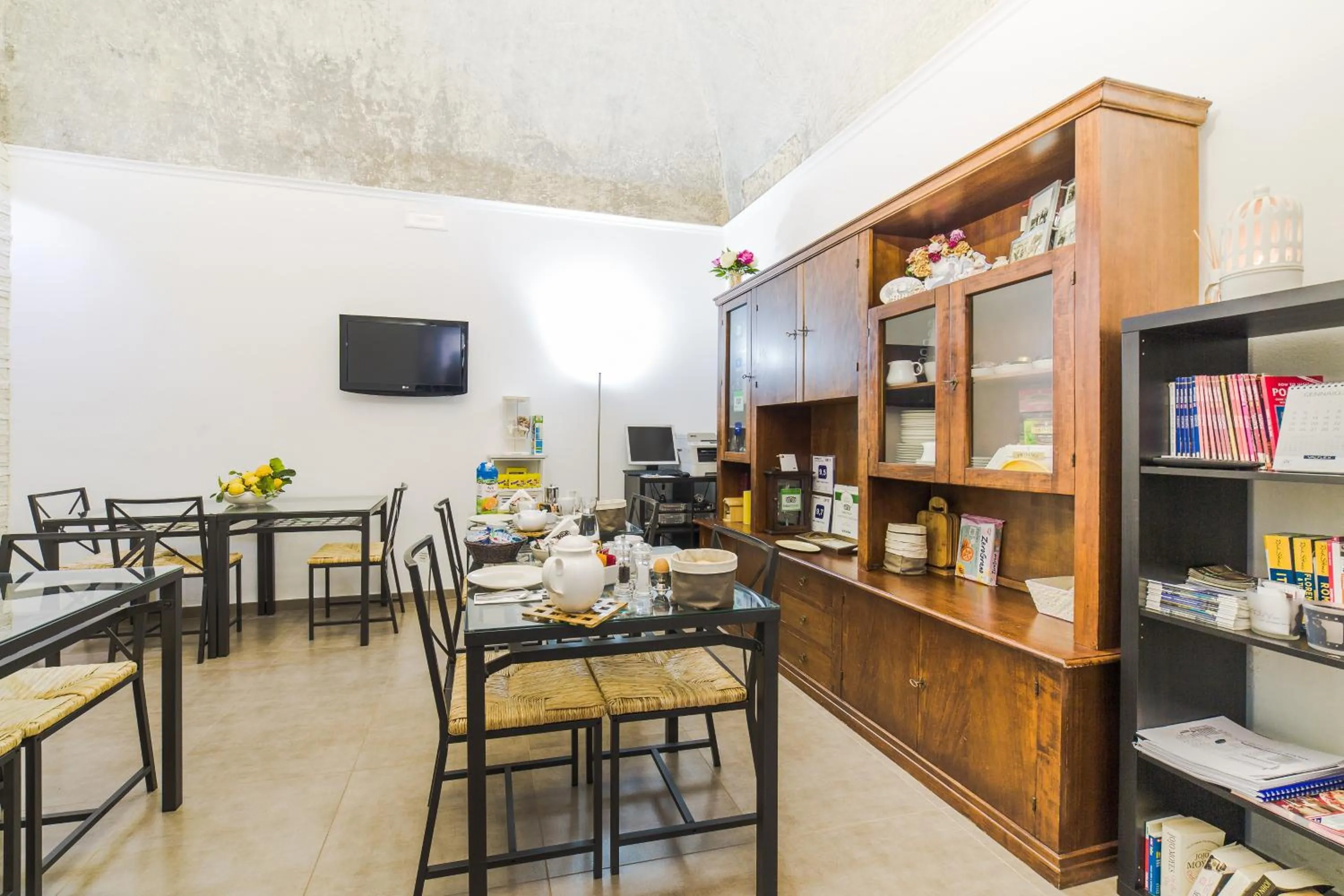 Restaurant/places to eat in B&B La Casa Di Plinio