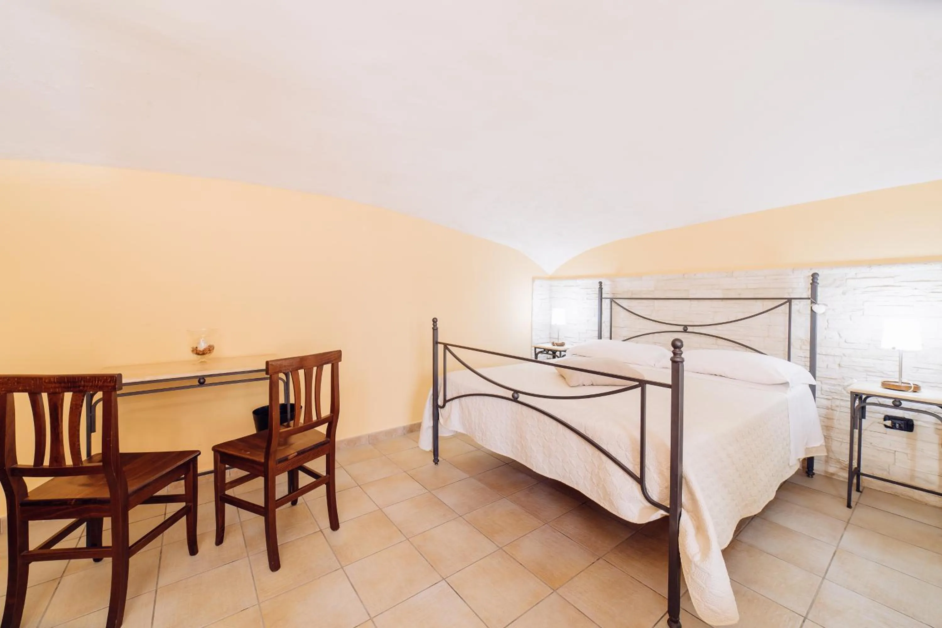 Toilet, Bed in B&B La Casa Di Plinio