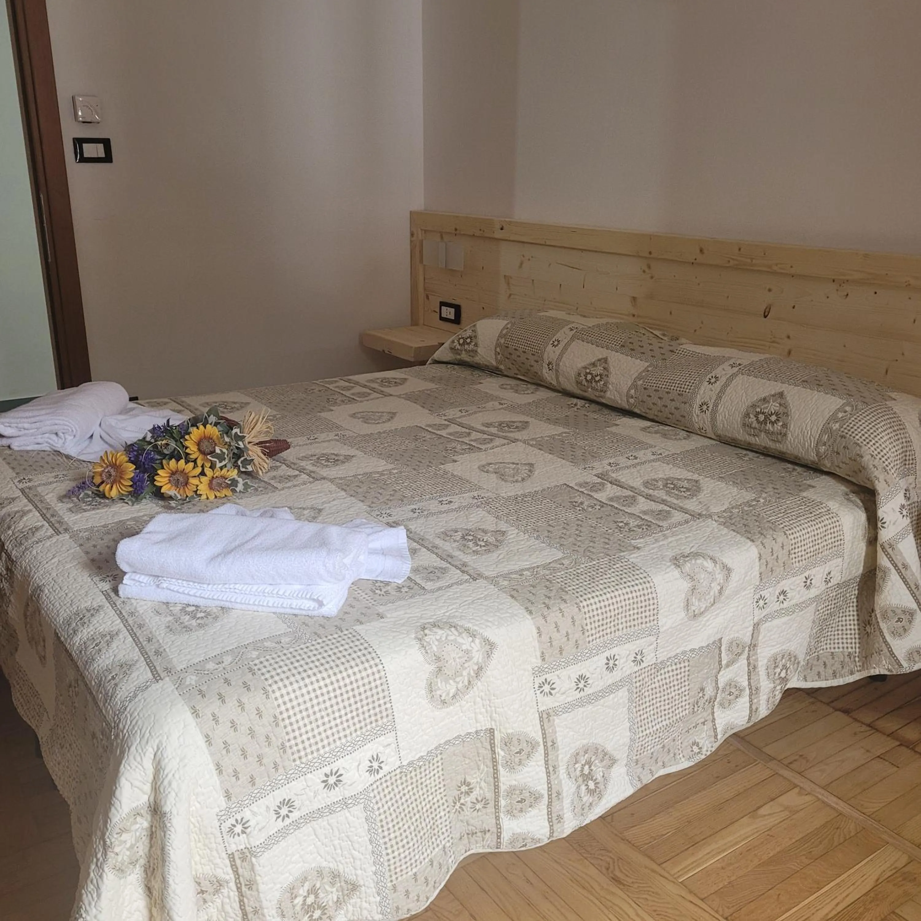 Bed in Chalet Monte Nebius