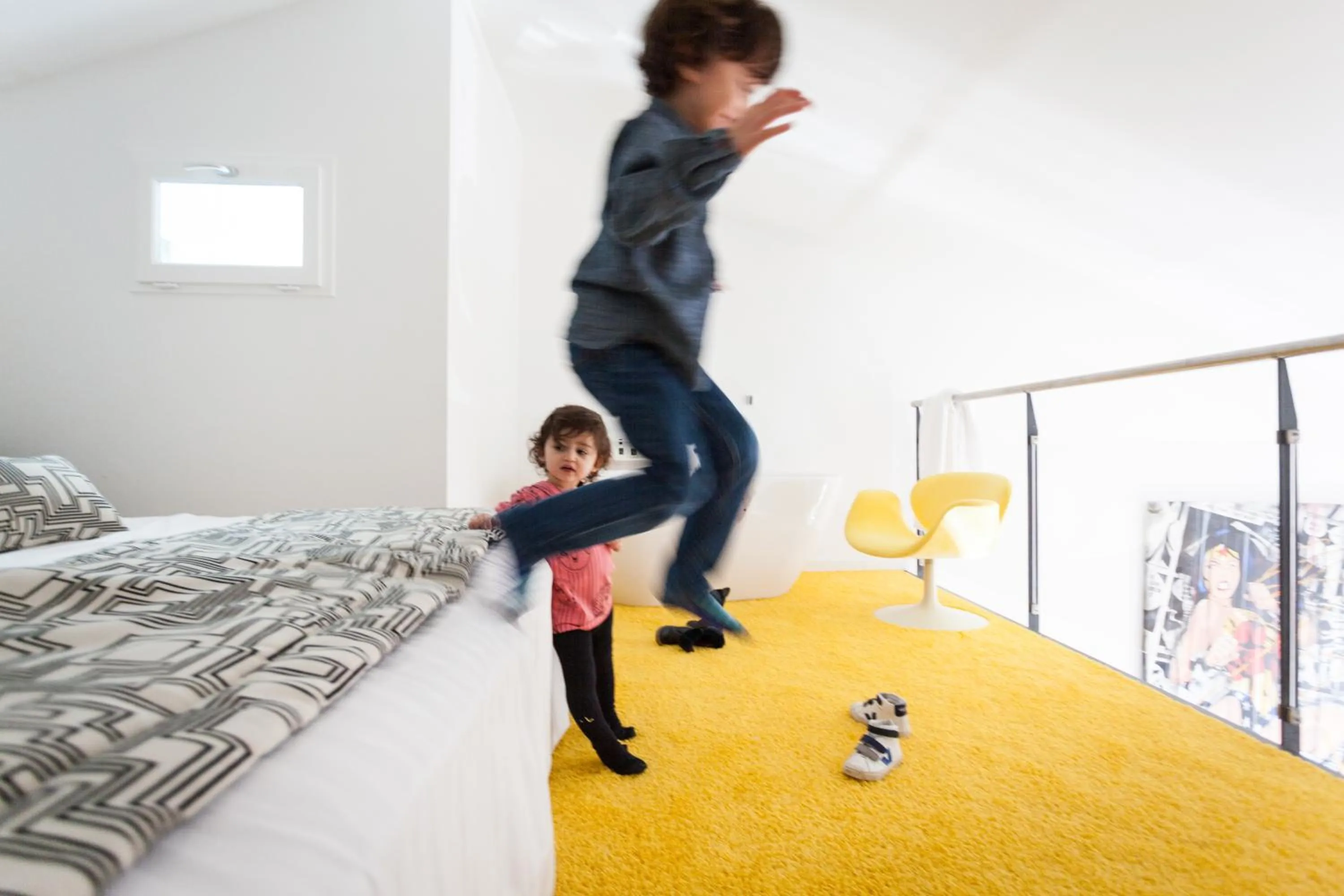 Staff, Bed in Maison Du Collectionneur