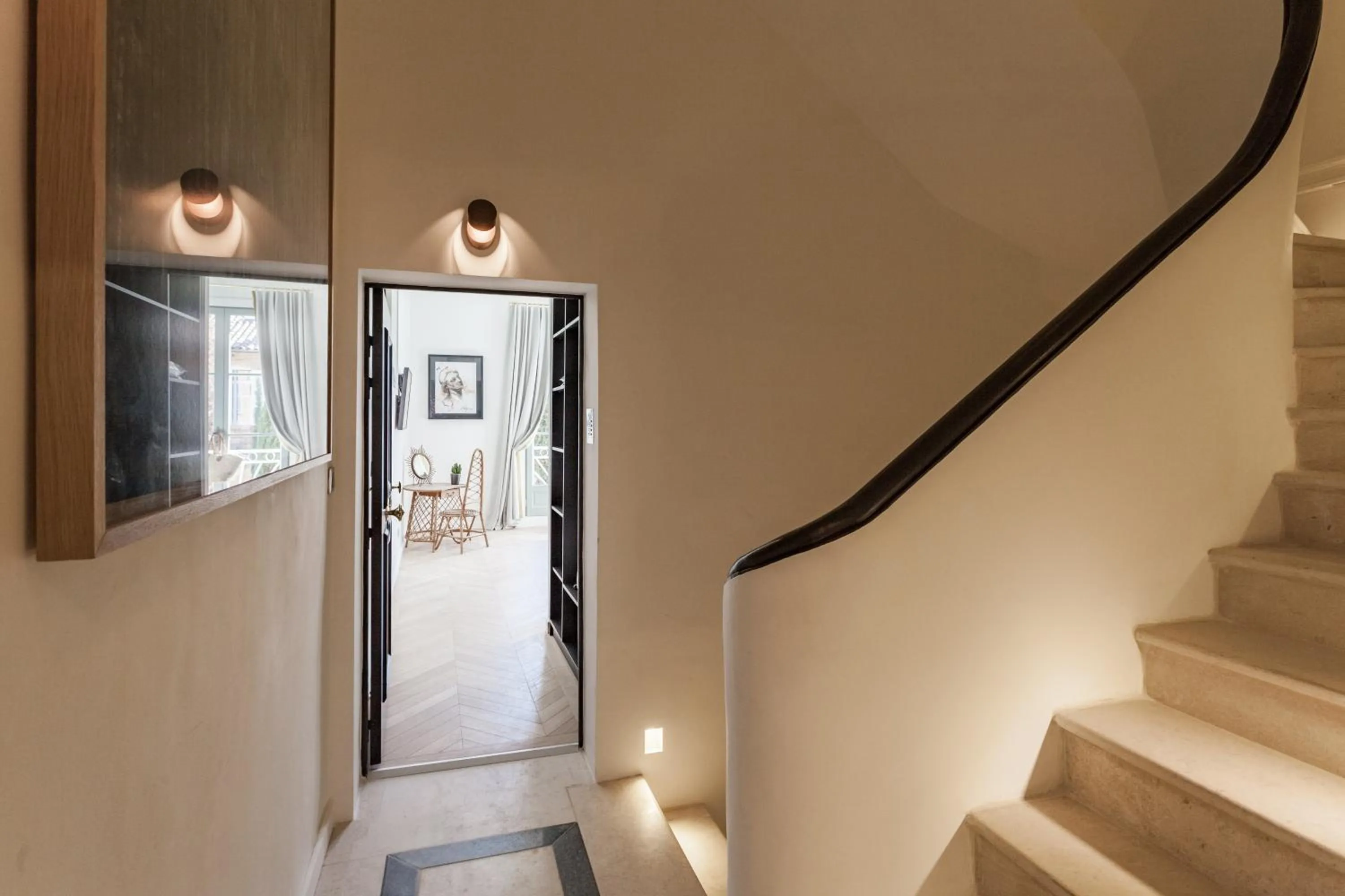 Area and facilities in Maison Du Collectionneur