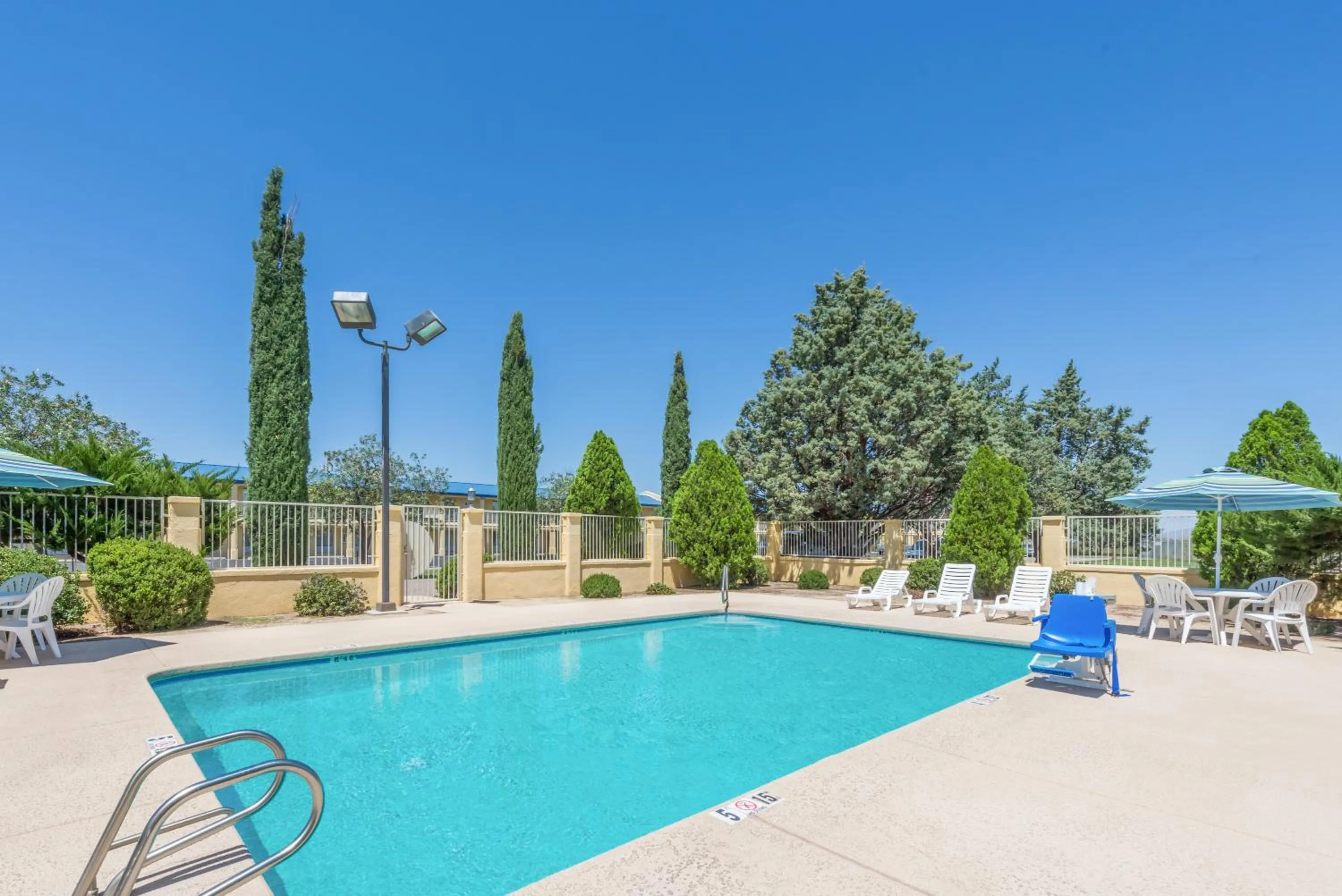 Swimming pool in Days Inn by Wyndham Deming