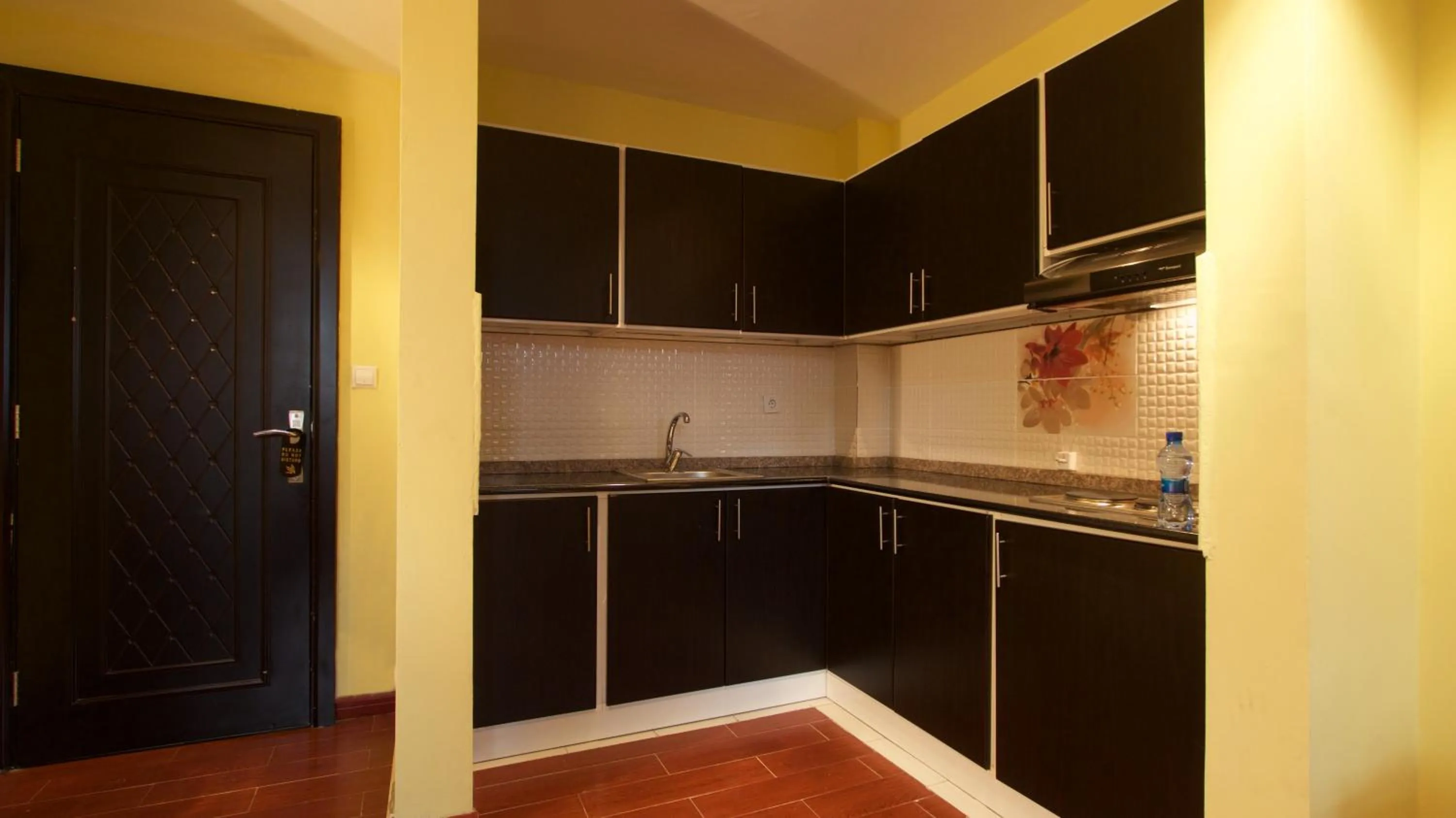 Kitchen or kitchenette in Yinm Furnished Apartment