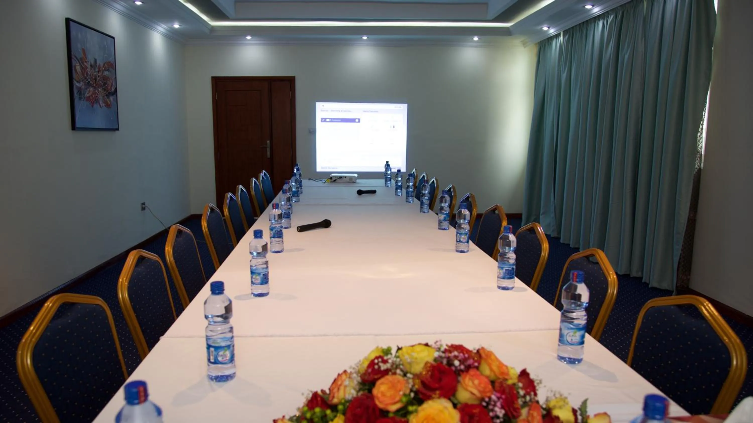 Meeting/conference room in Yinm Furnished Apartment