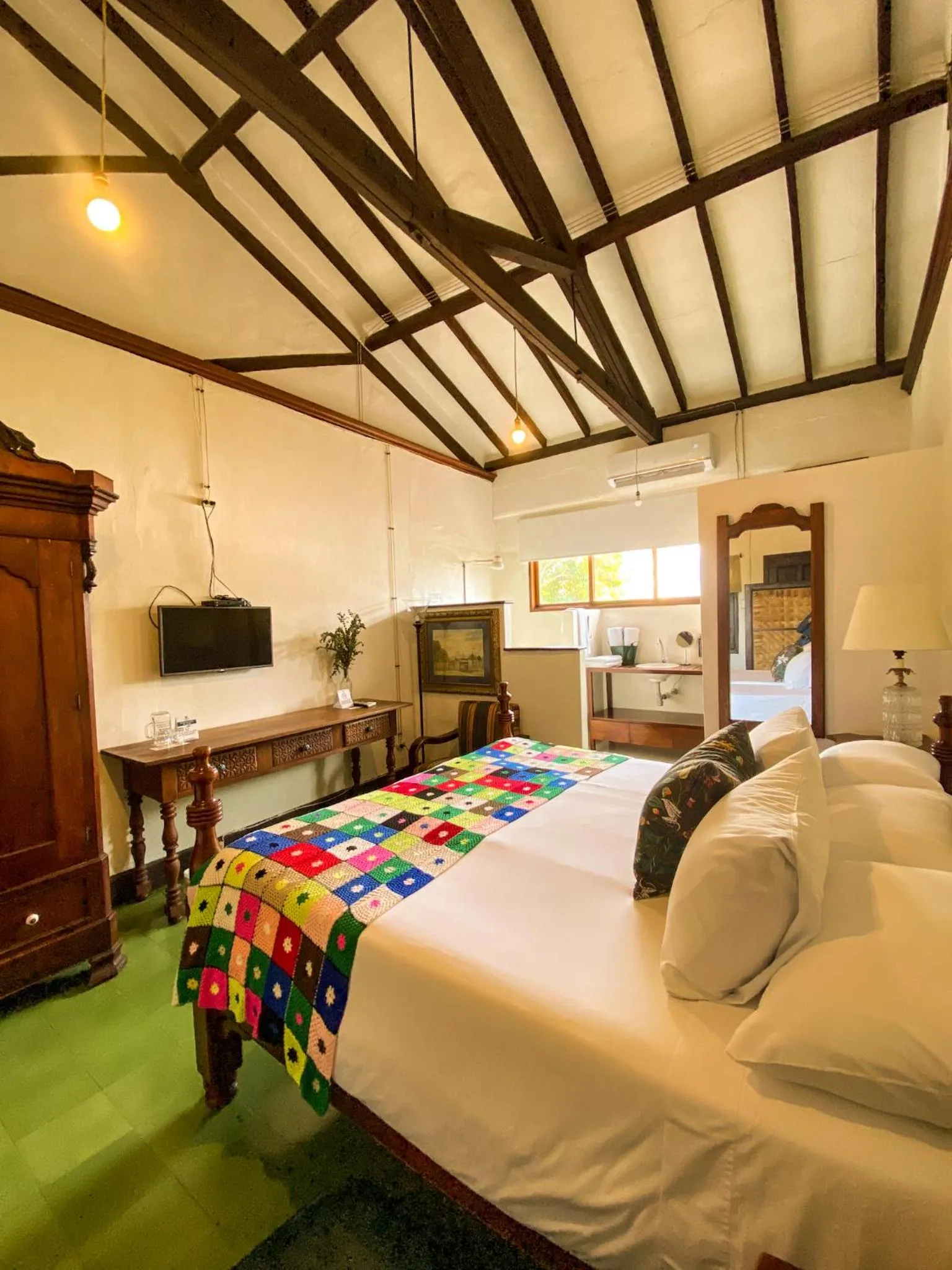 Bedroom, Bed in Hotel Mariscal Robledo