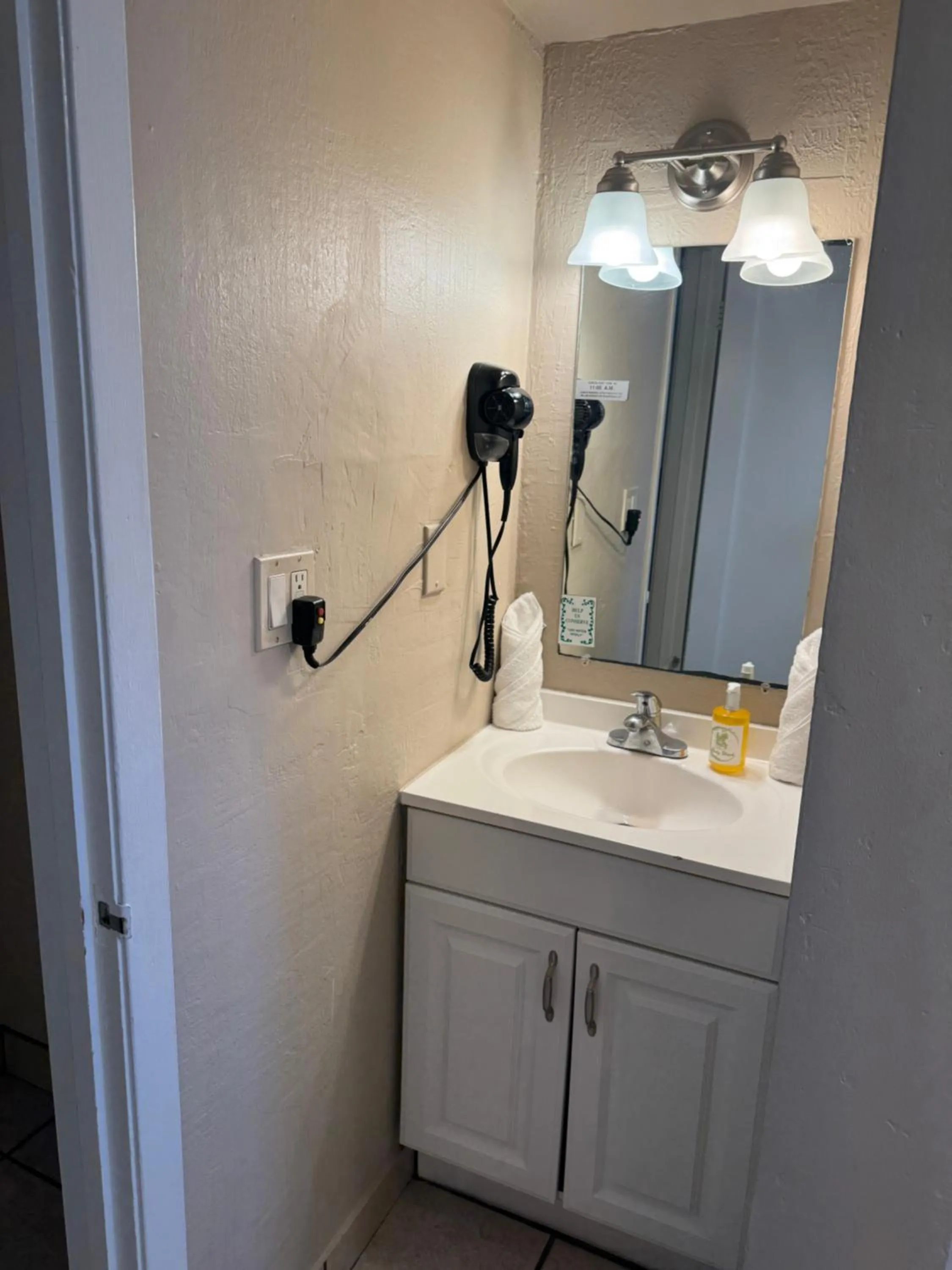 Bathroom in Carmel Resort Inn