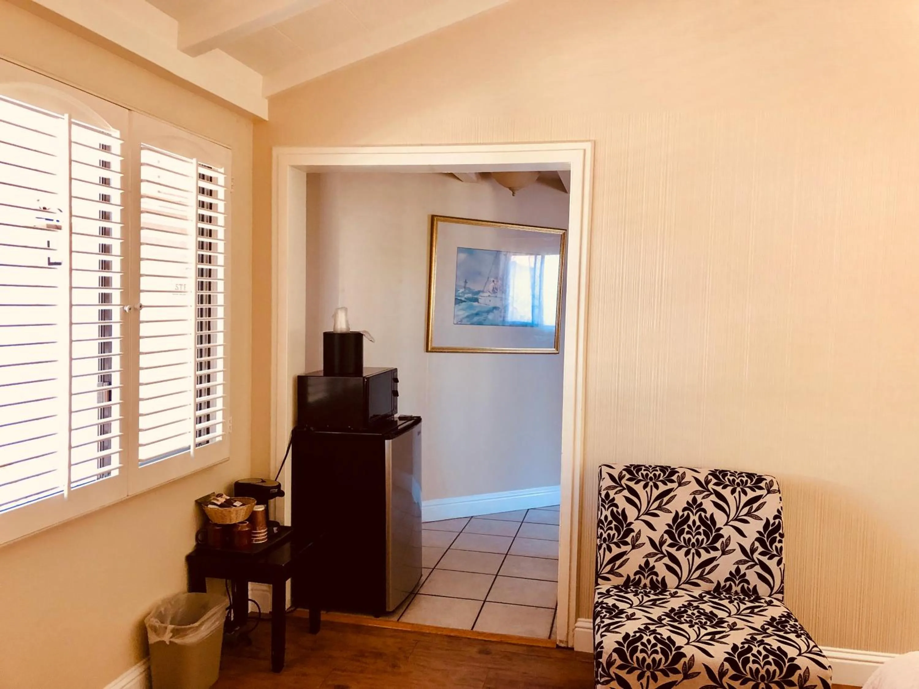 Bedroom in Carmel Resort Inn