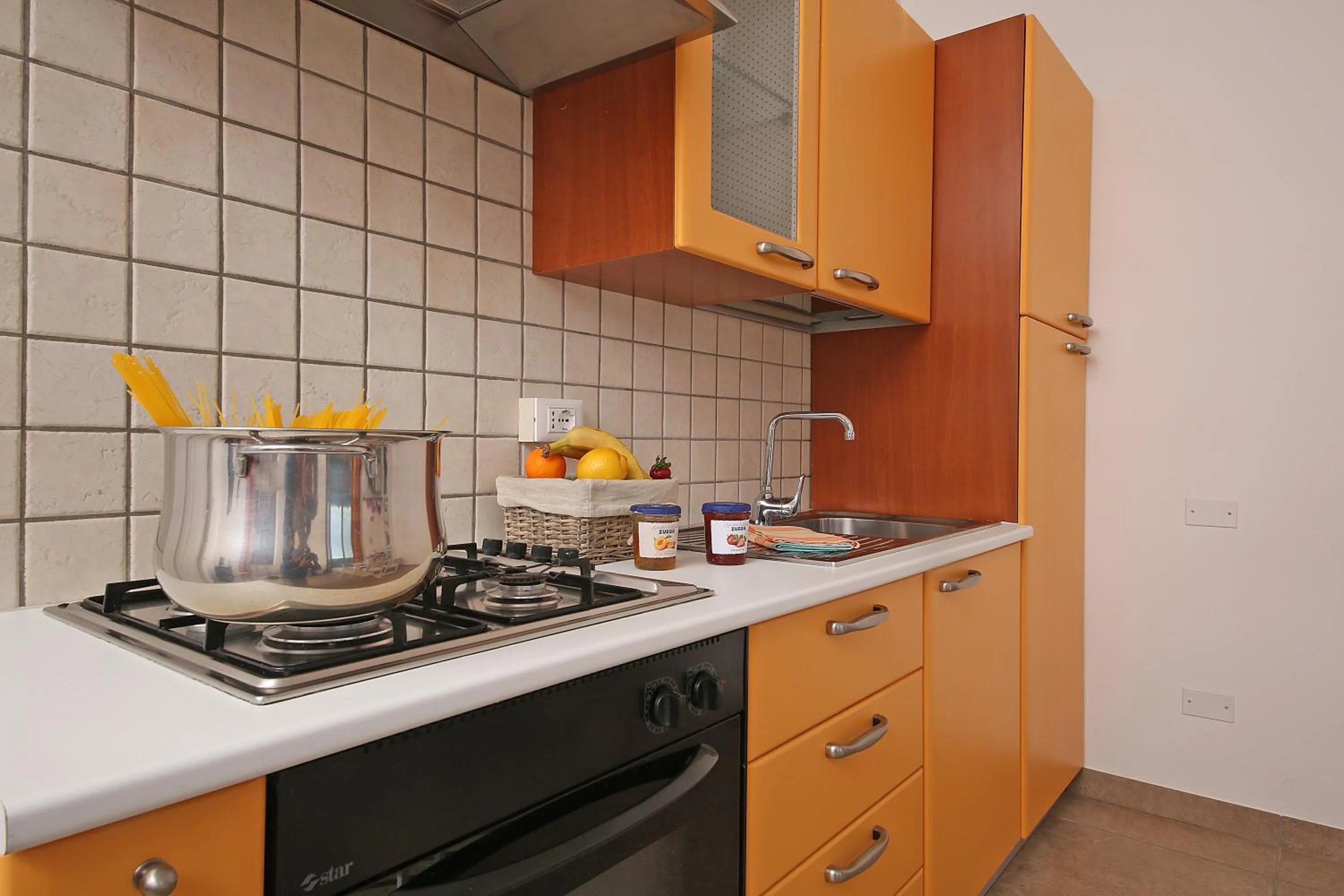Kitchen or kitchenette in Residence Il Melograno