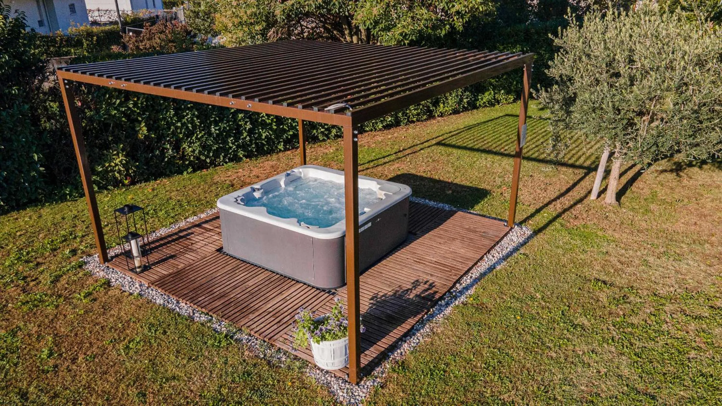 Hot Tub in Residence Il Melograno