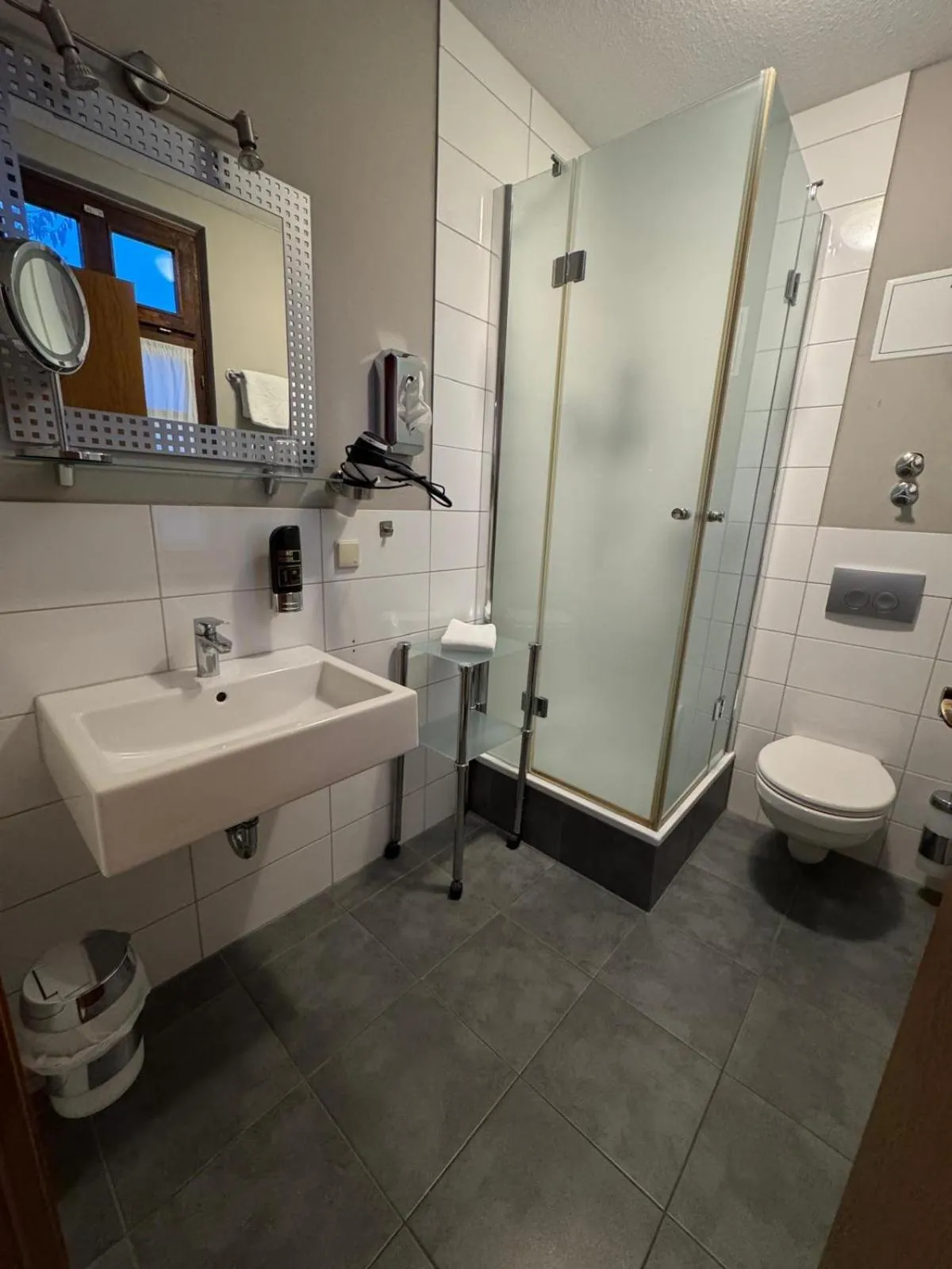 Bathroom in Zum Löwen