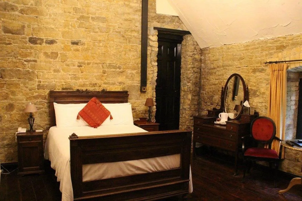 Bed in Kinnitty Castle Hotel
