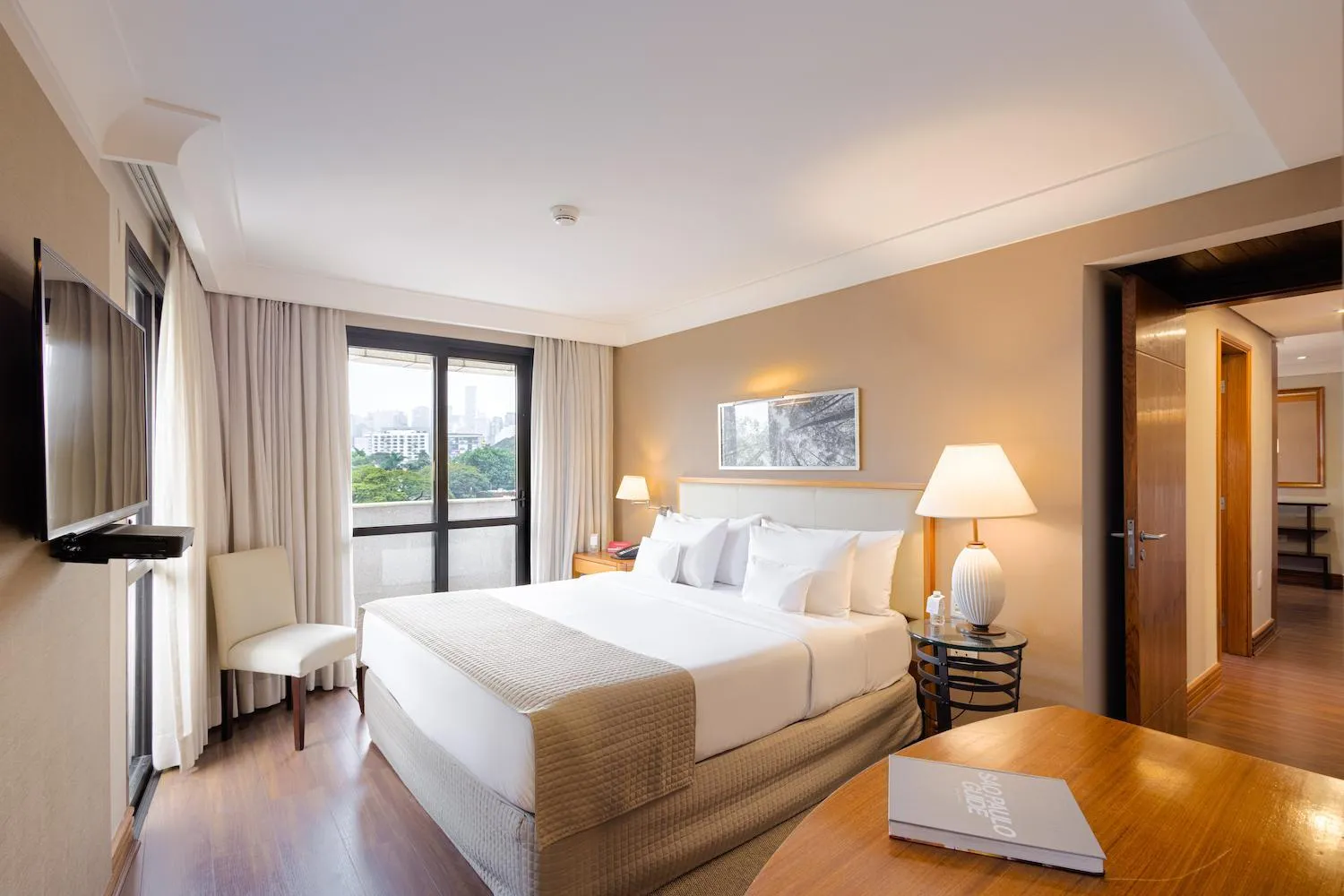 Bedroom, Bed in George V Alto De Pinheiros