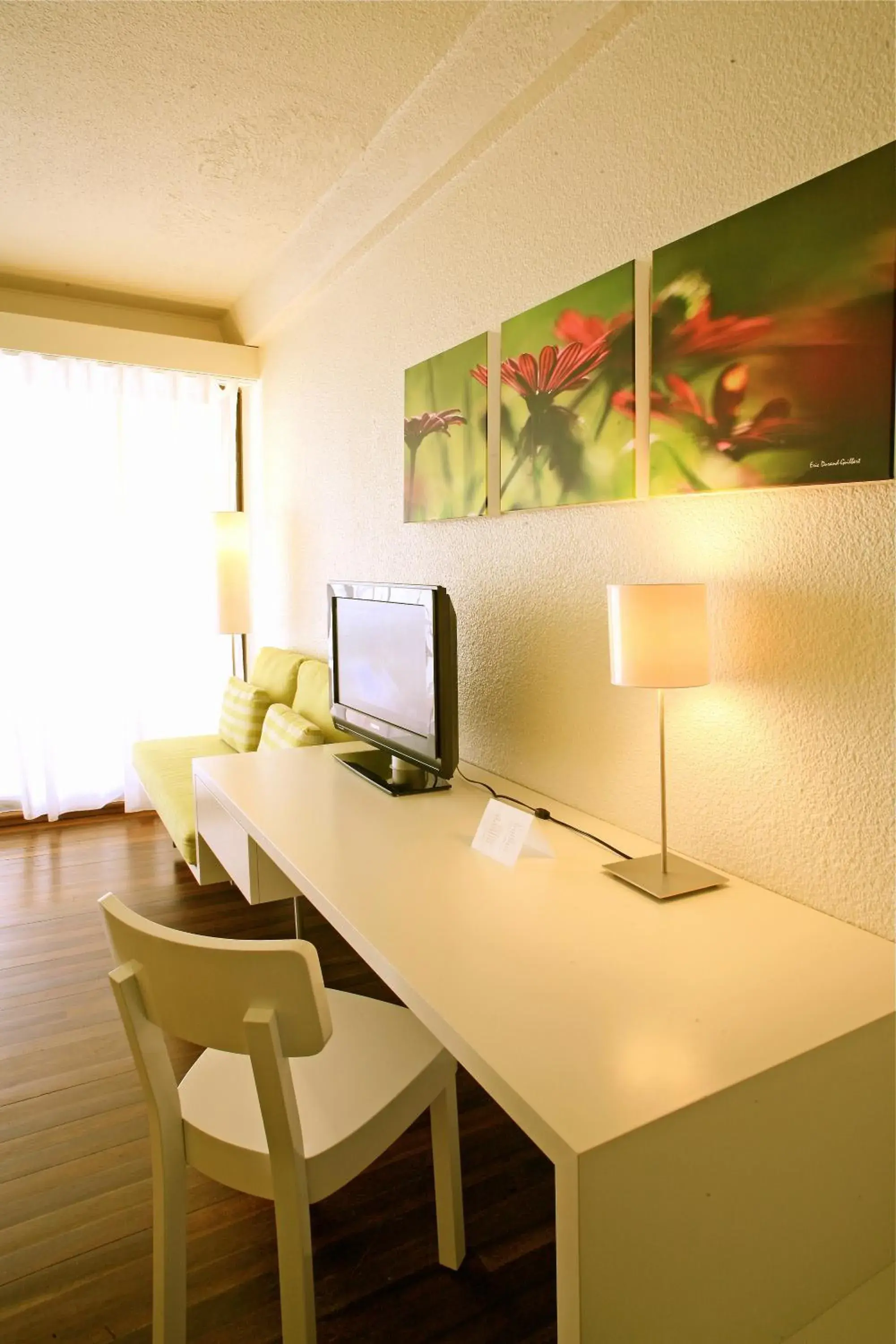 Standard Room with City View in Holland House Beach Hotel Standard Room with City View in Holland House Beach Hotel