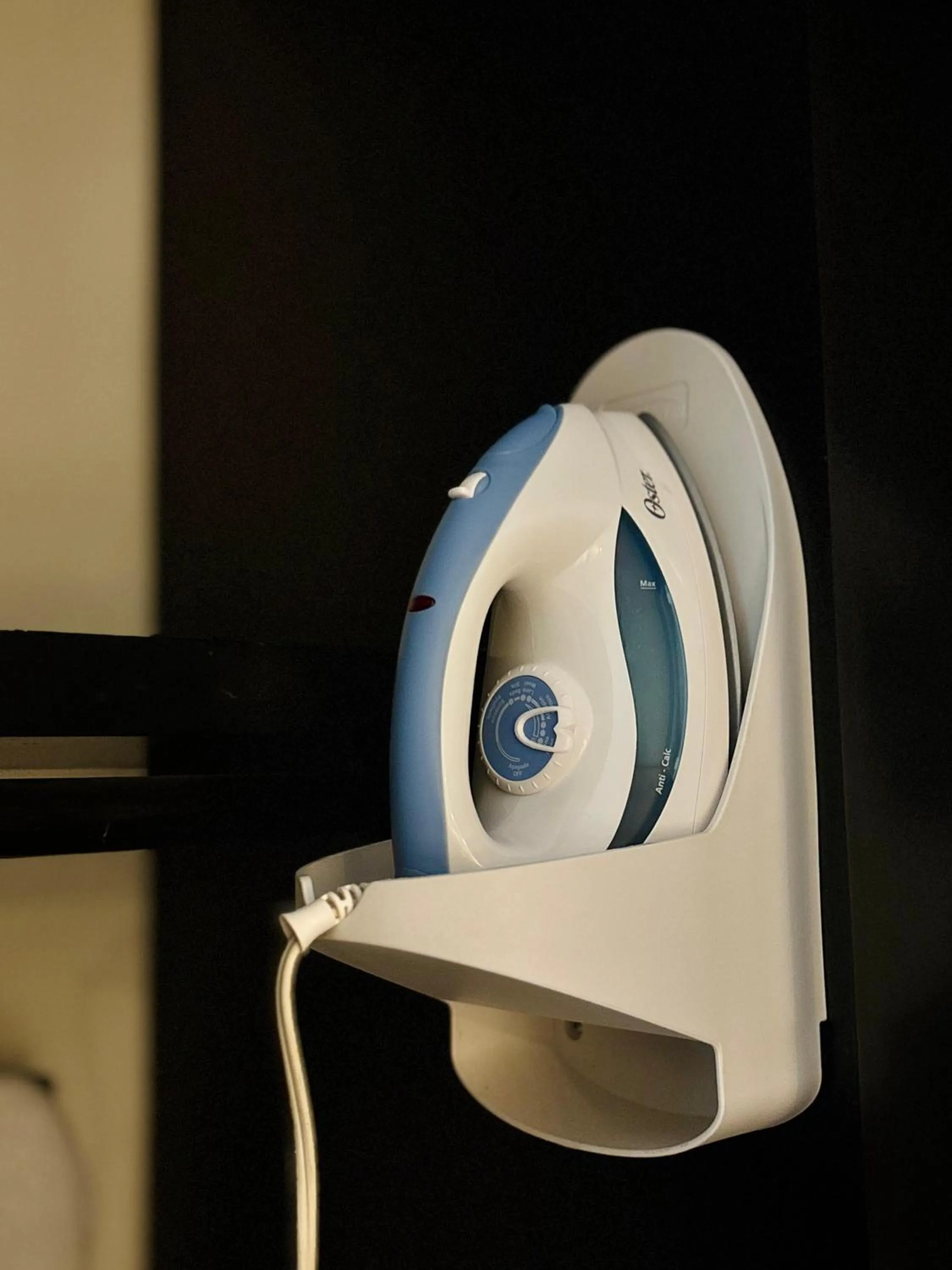 flat iron in Hotel Nututun Palenque