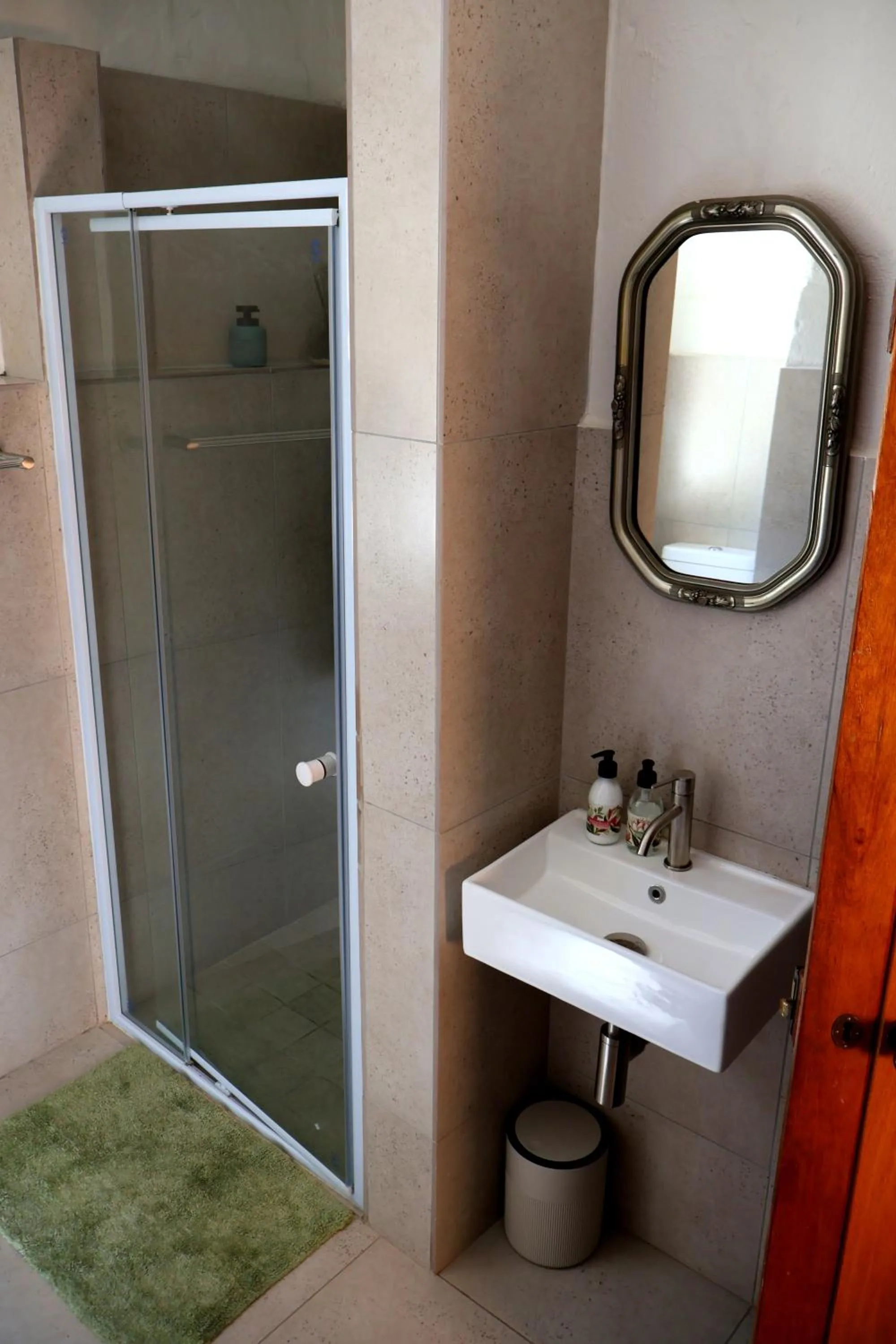 Heiveld Farm Cottages