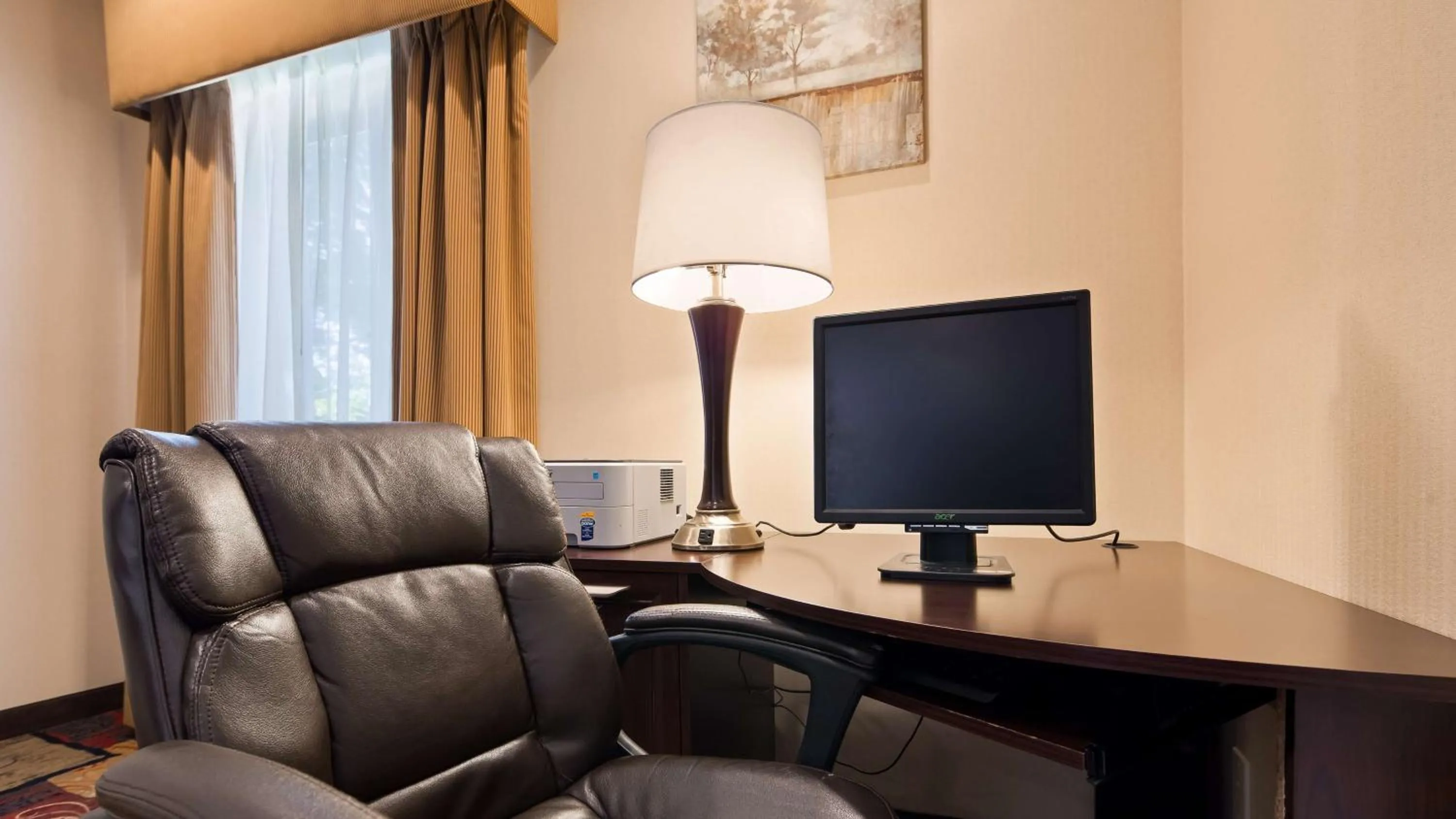 On site in Best Western Plaza Hotel Saugatuck