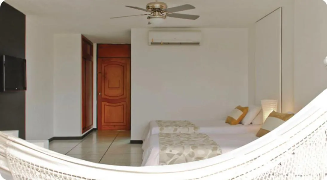 Photo of the whole room, Bed in Hotel Sicarare