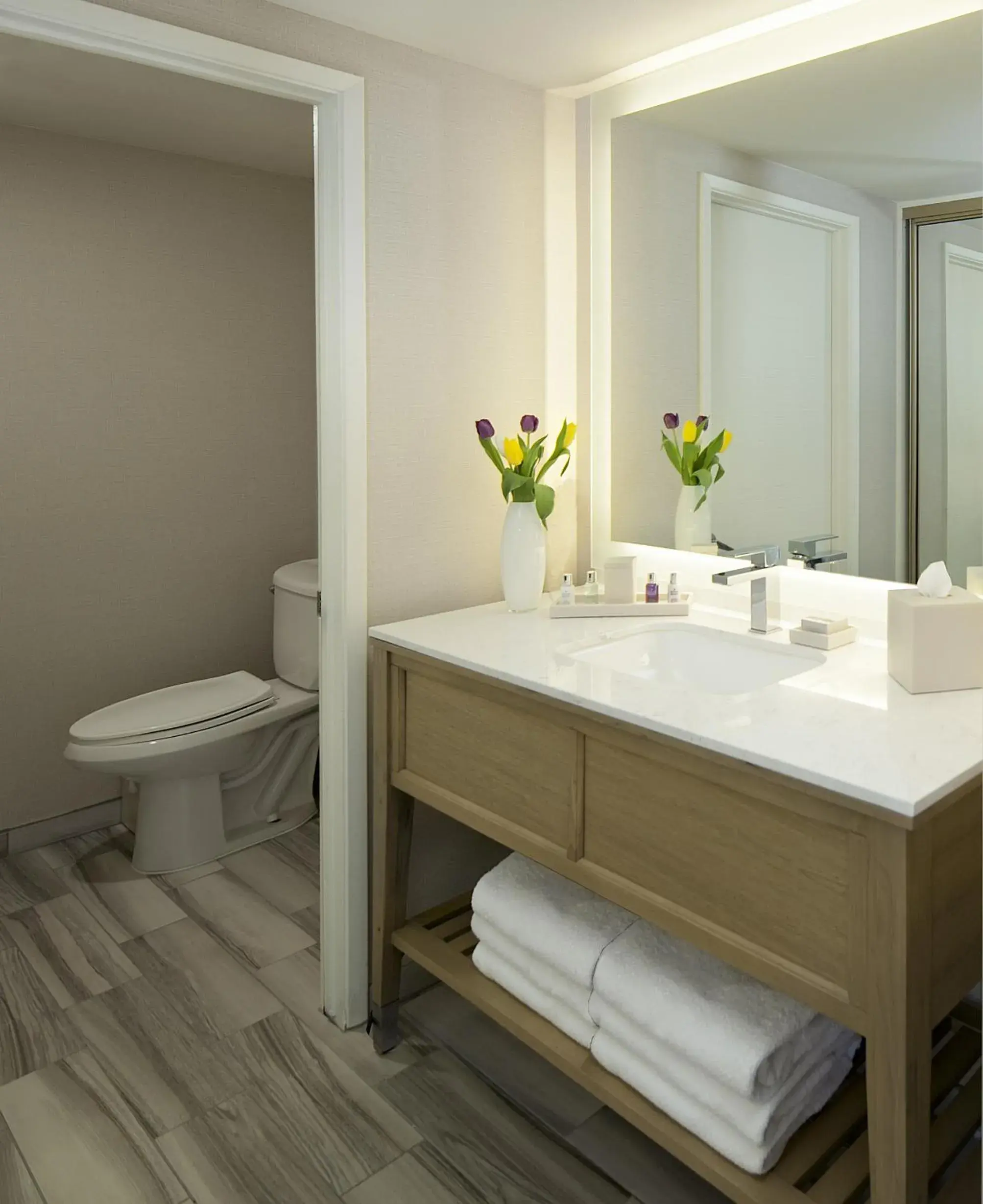 King Room with Ocean View and Balcony in Spyglass Inn King Room with Ocean View and Balcony in Spyglass Inn