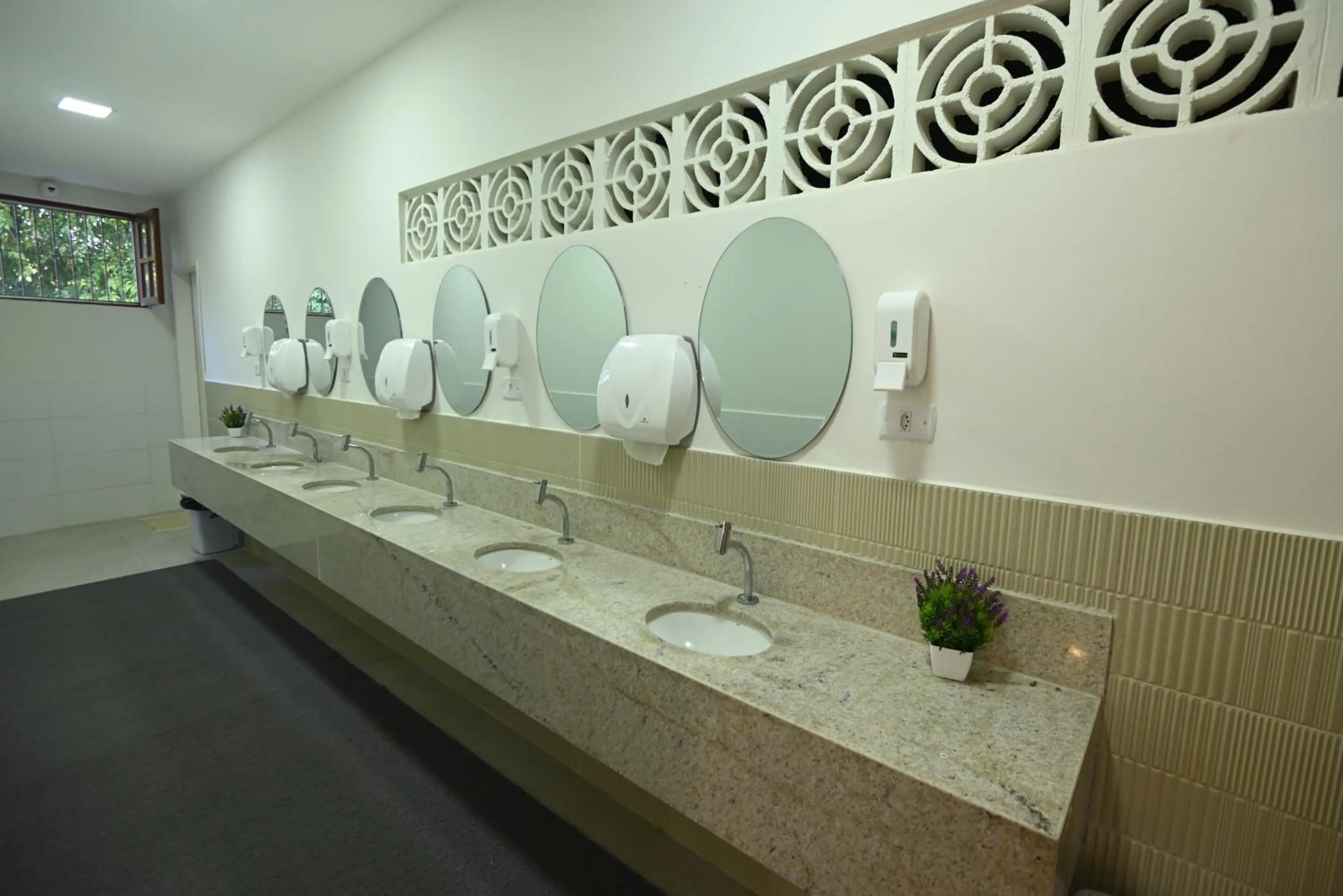 Bathroom in Pousada Convento da Conceição