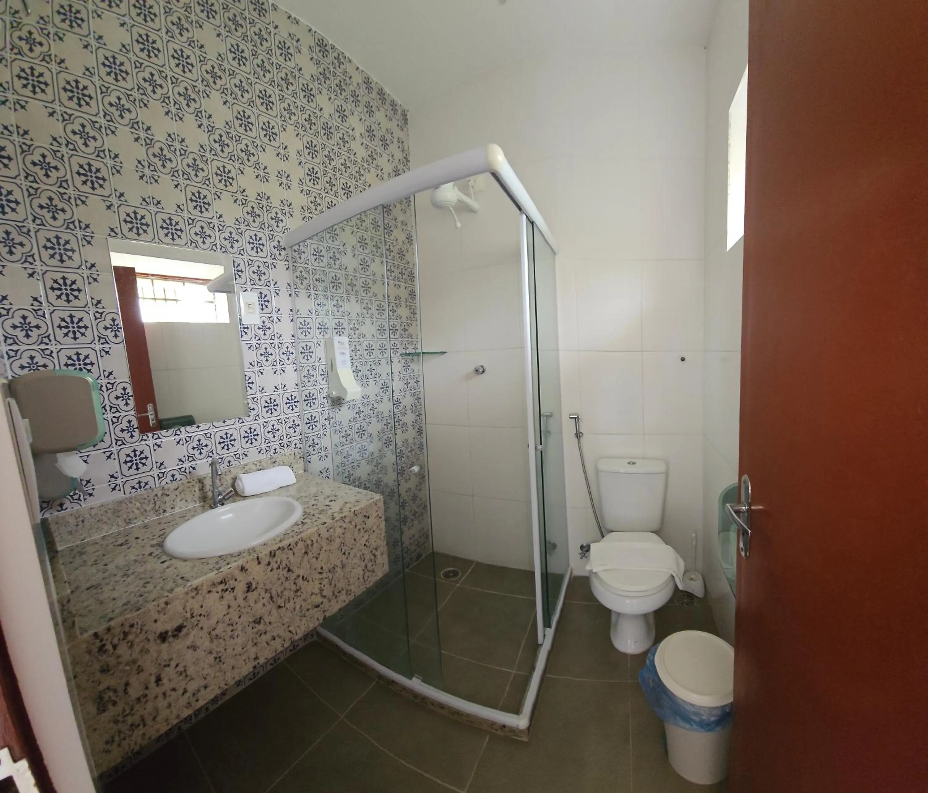 Shower in Pousada Convento da Conceição